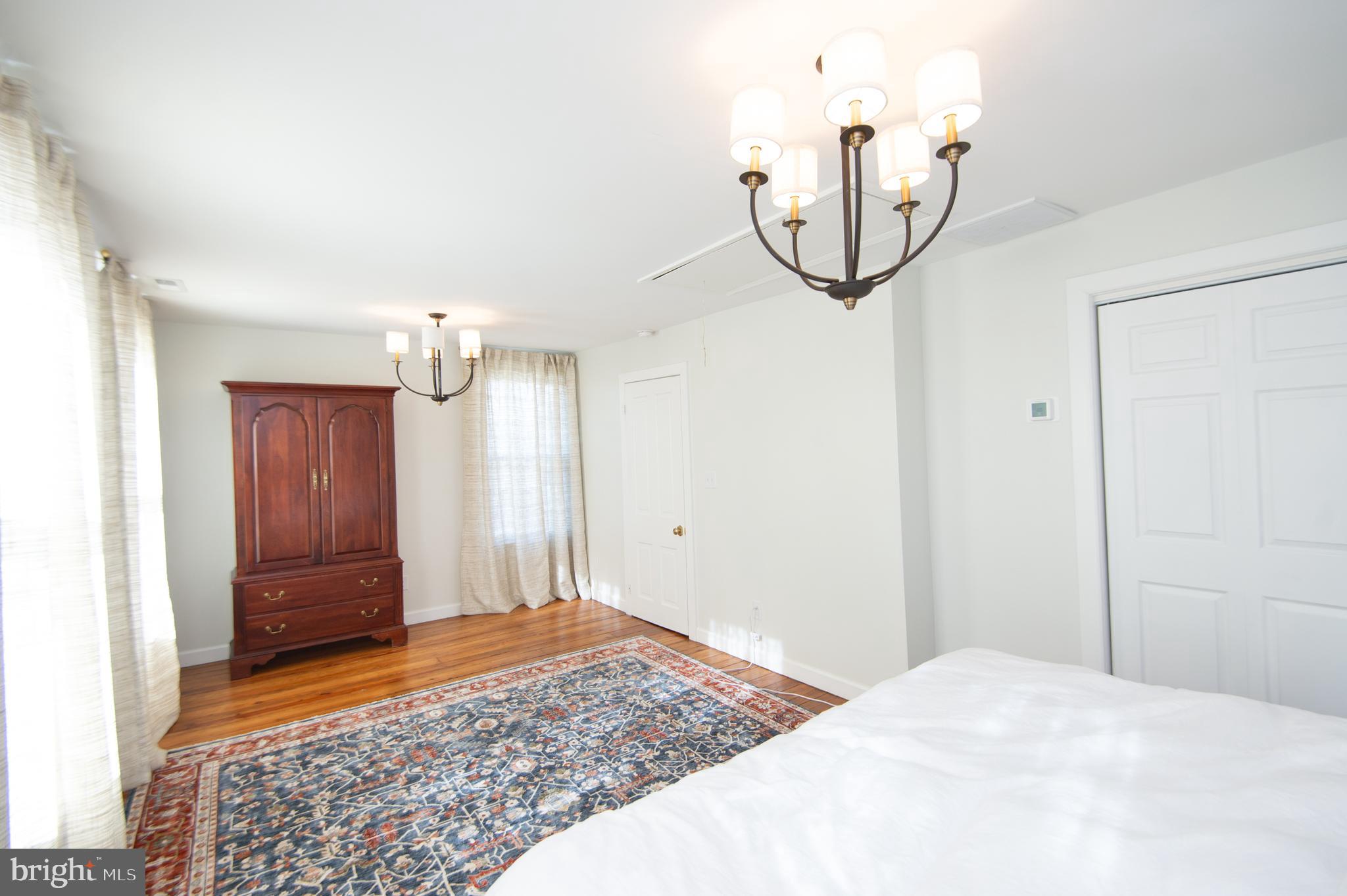 EASTON - Residential