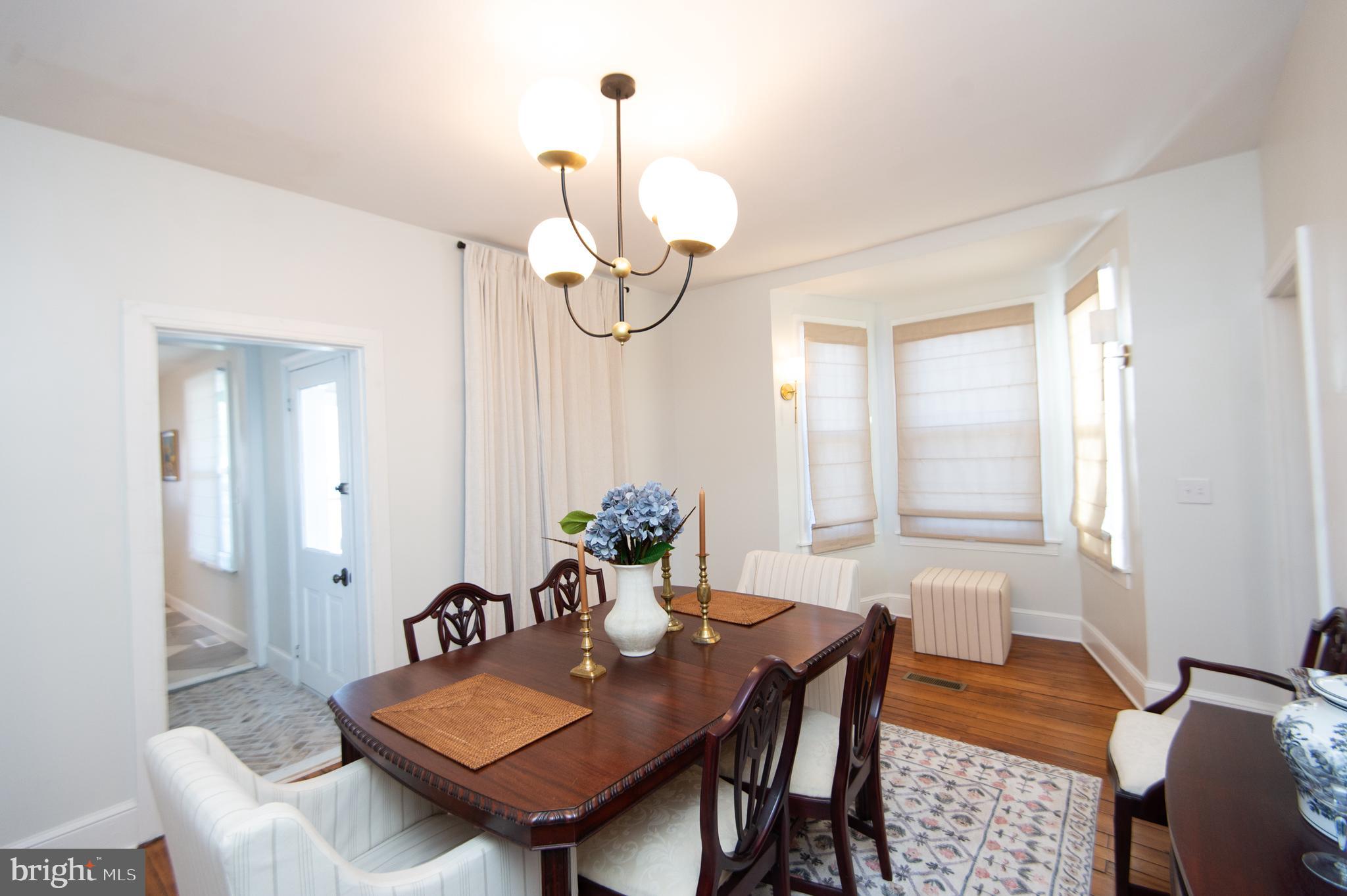 EASTON - Residential