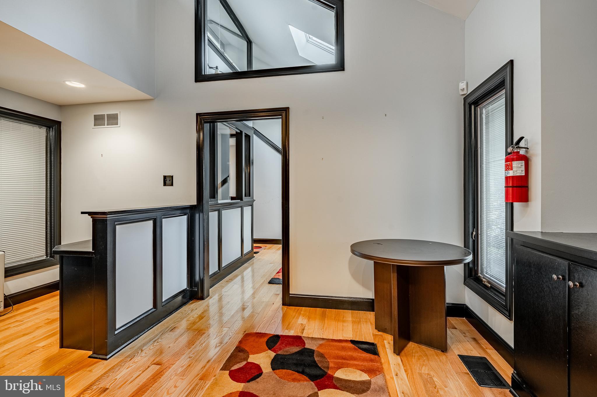 VALLEY FORGE COMMONS - Commercial Sale