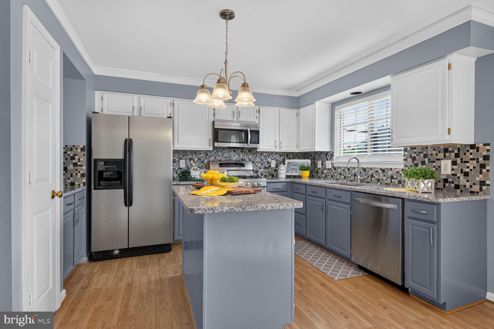 5545 STROUD COURT