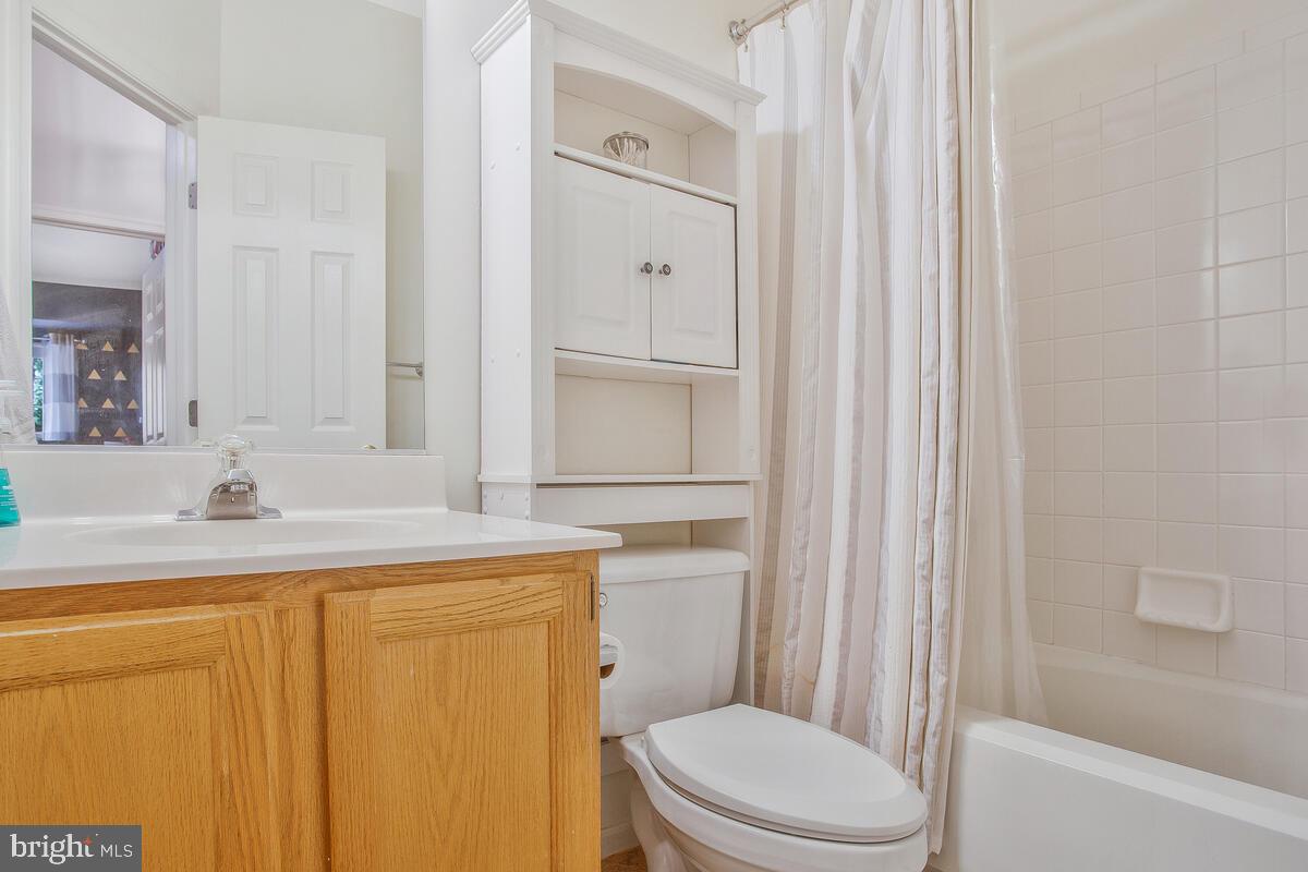 ENCLAVE AT SEVEN OAKS - Residential