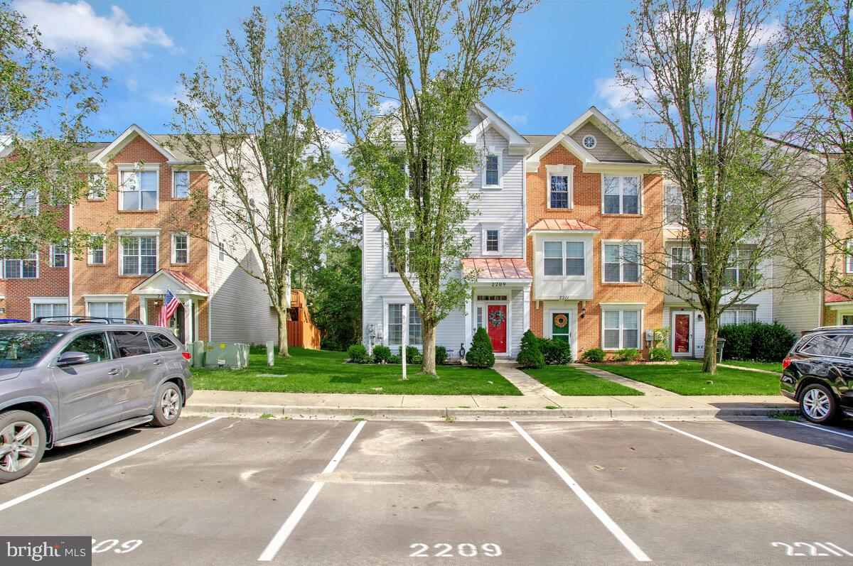 ENCLAVE AT SEVEN OAKS - Residential