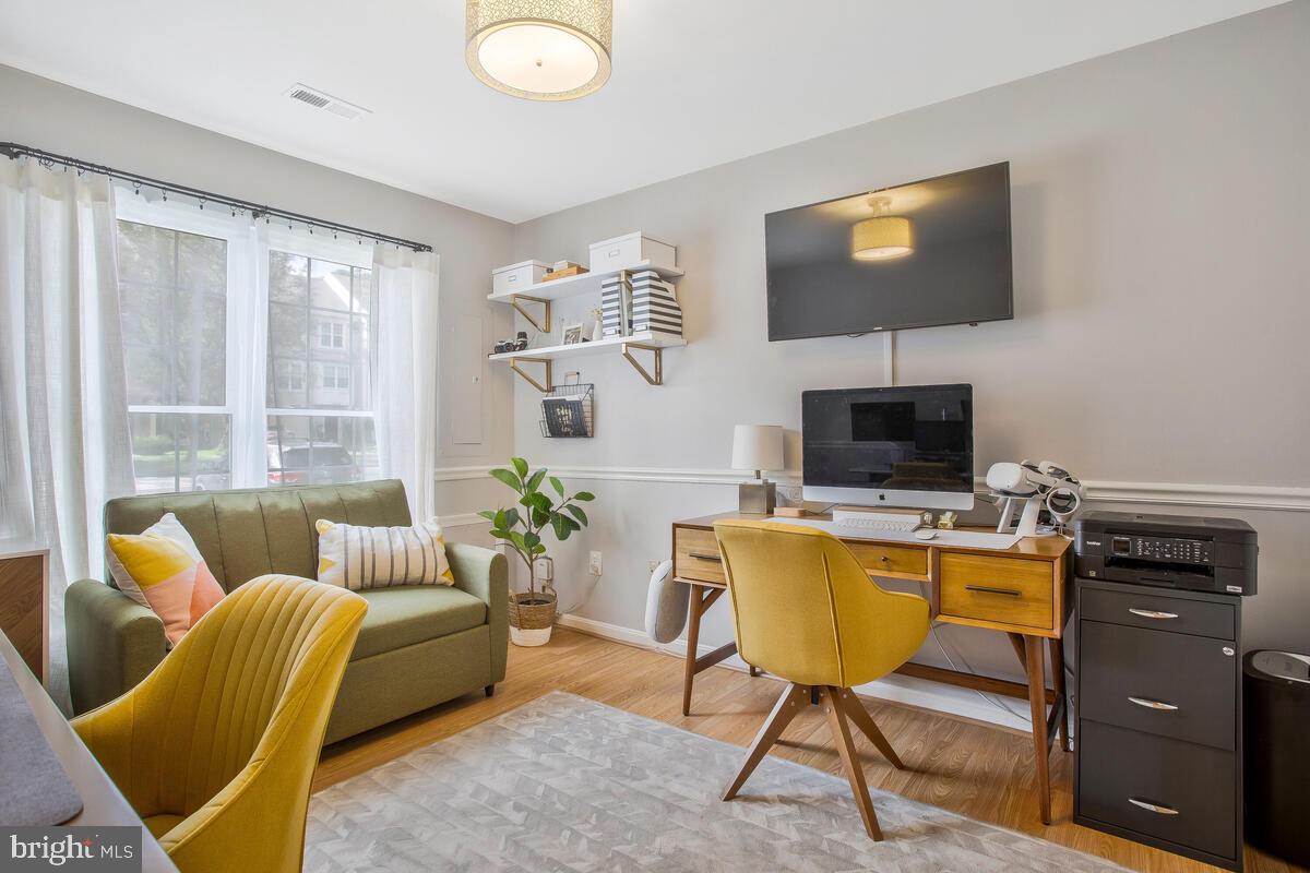 ENCLAVE AT SEVEN OAKS - Residential