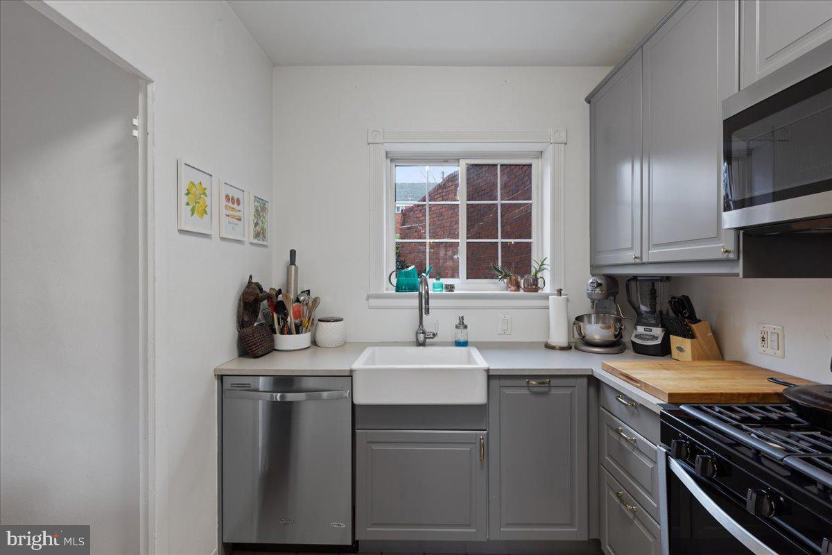 PARKFAIRFAX - Residential