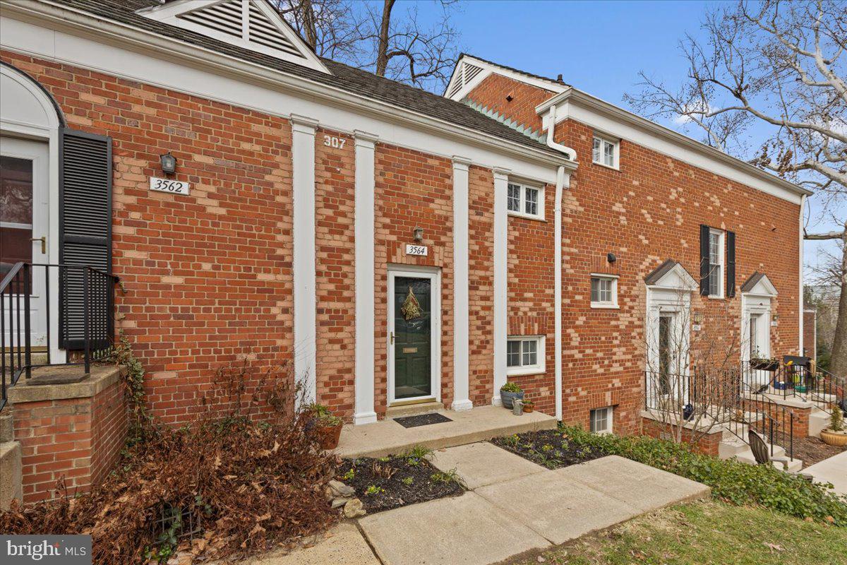 PARKFAIRFAX - Residential