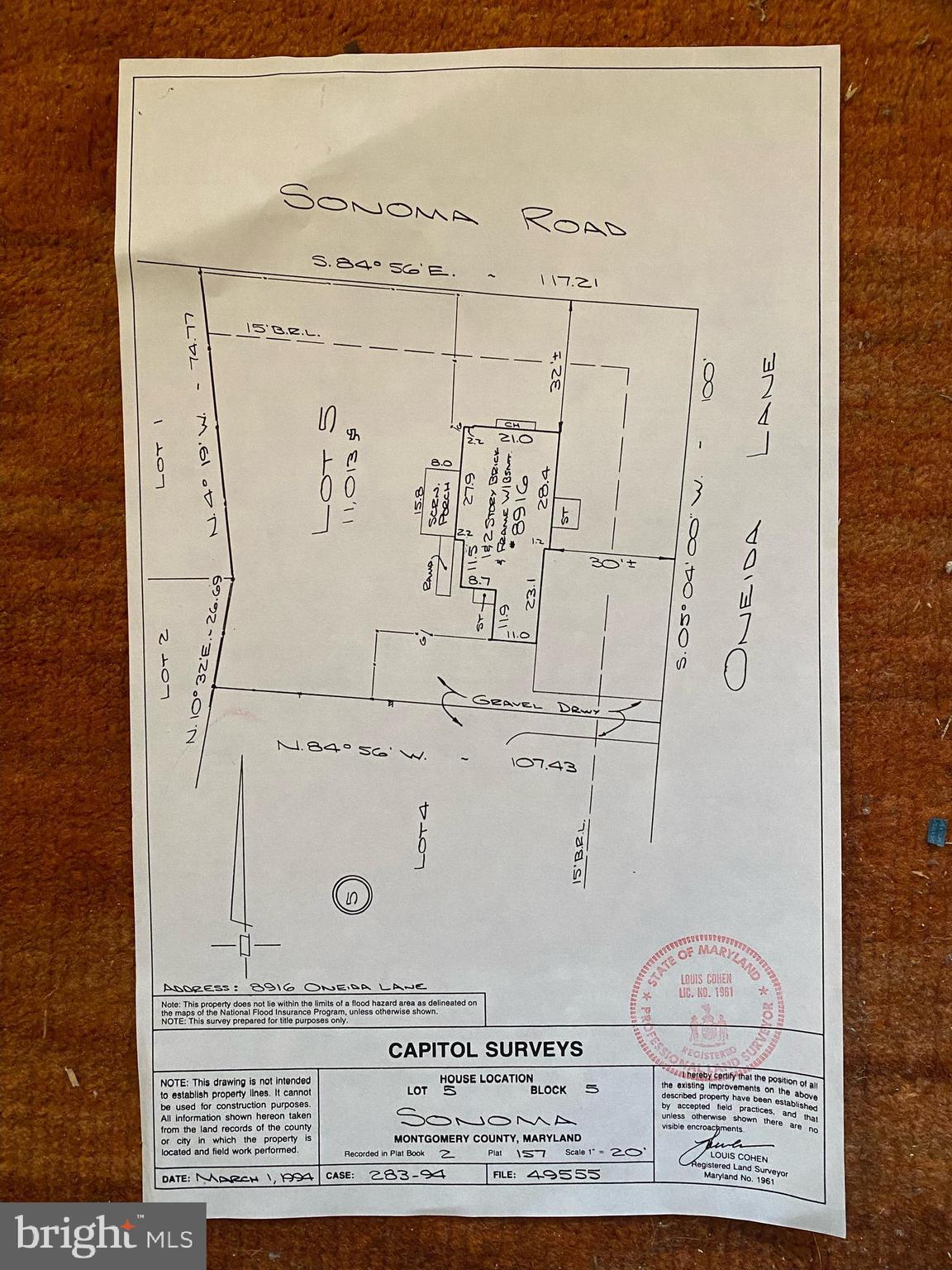 Main image without alt text