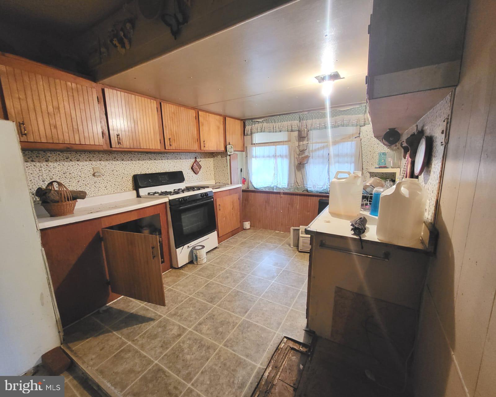 UNRESTRICTED - Residential