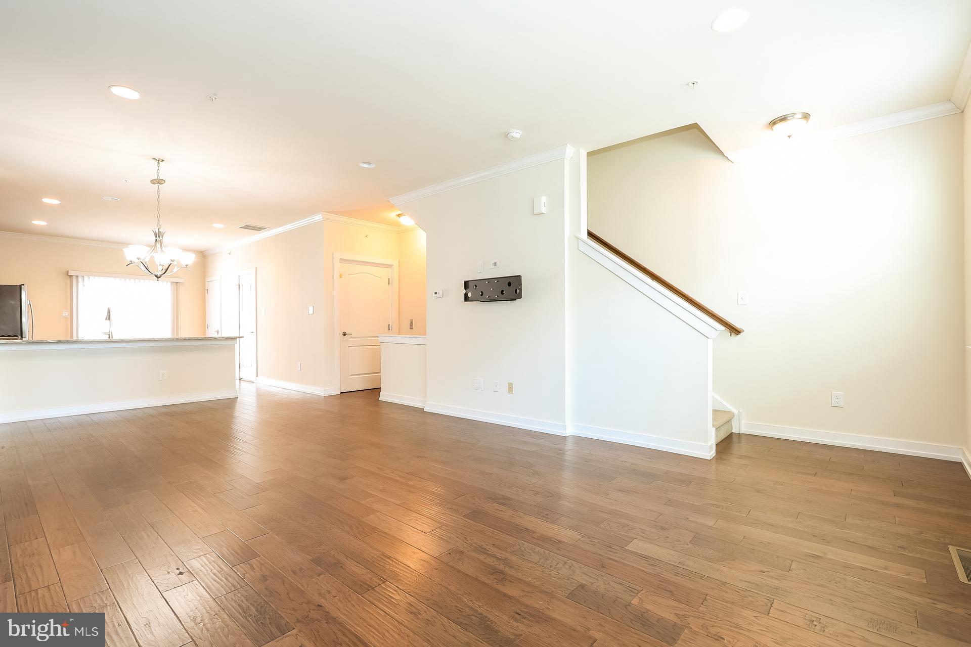 WATERSIDE - Residential Lease