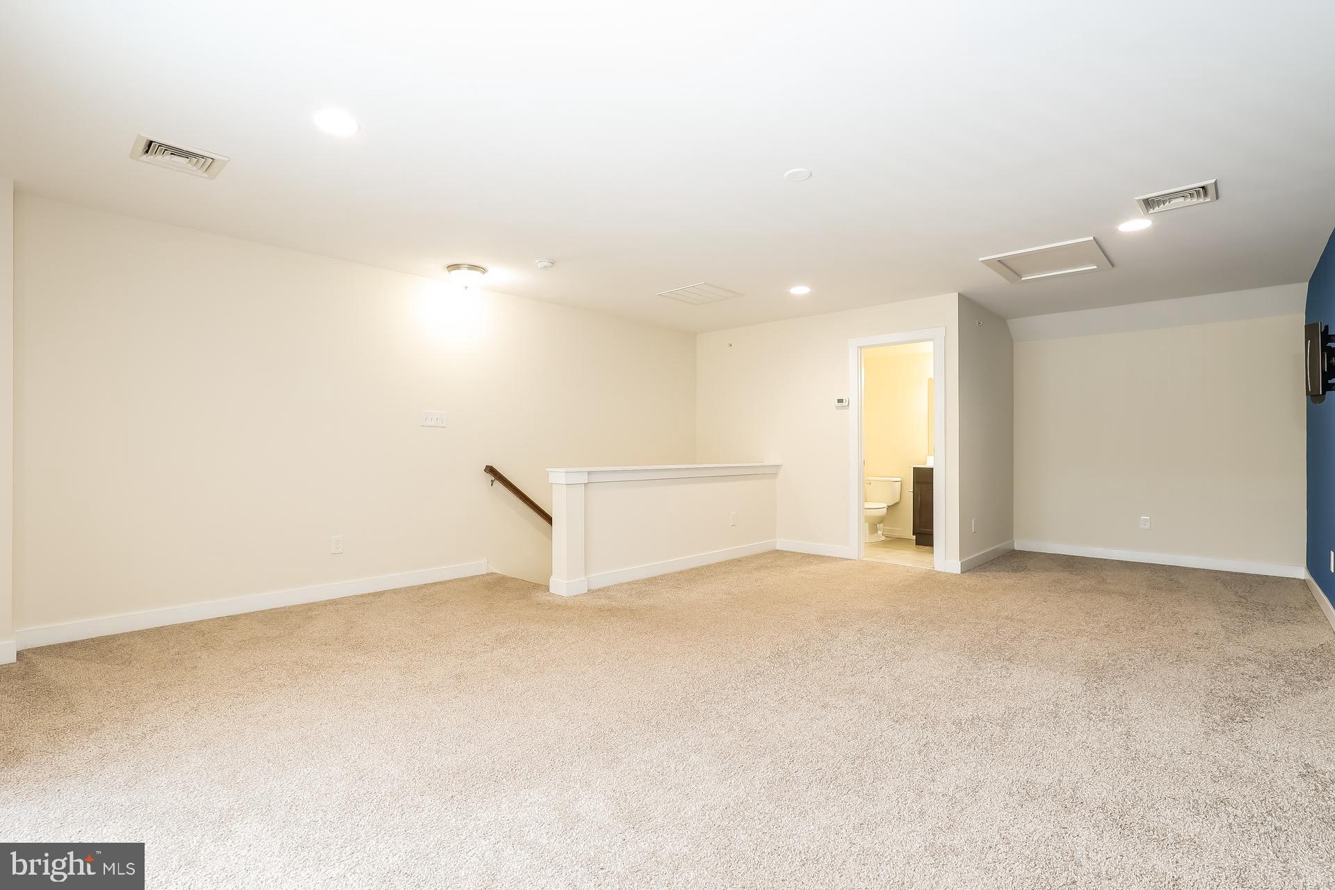 WATERSIDE - Residential Lease