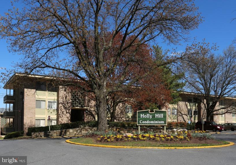 HOLLY HILL - Residential