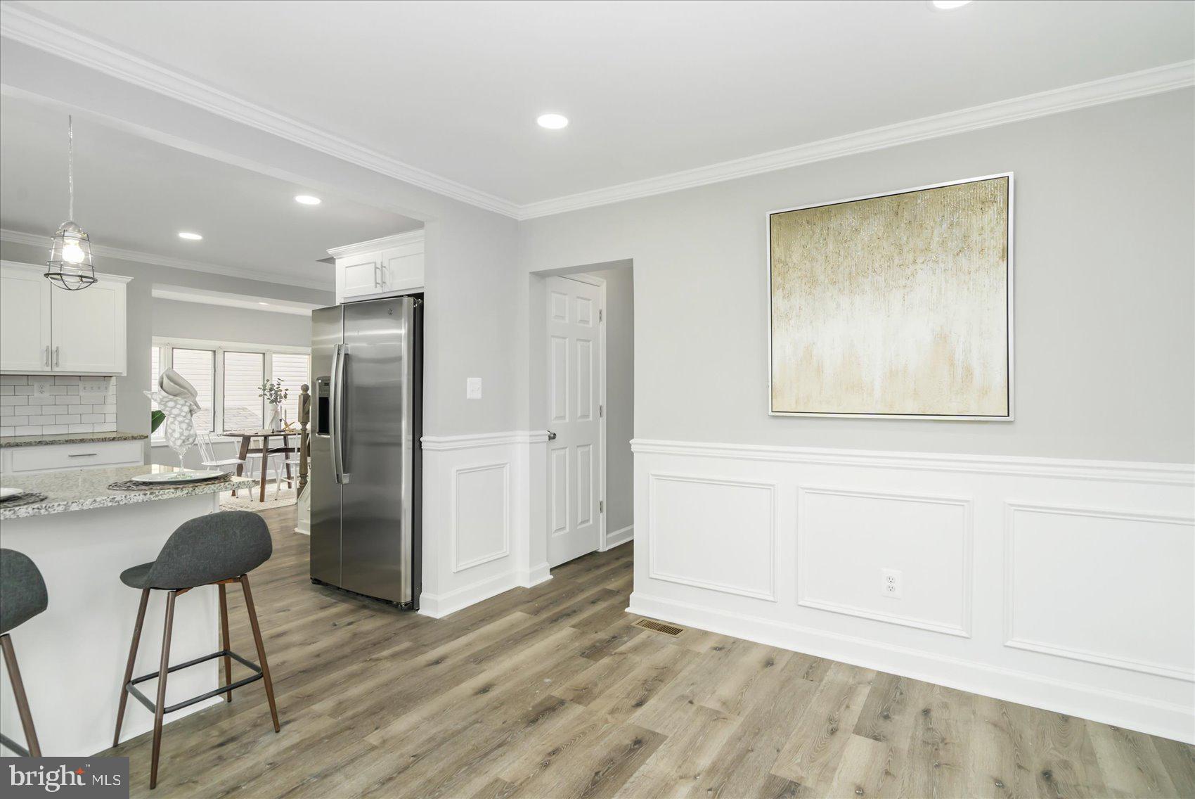 CEDAR CREST - Residential