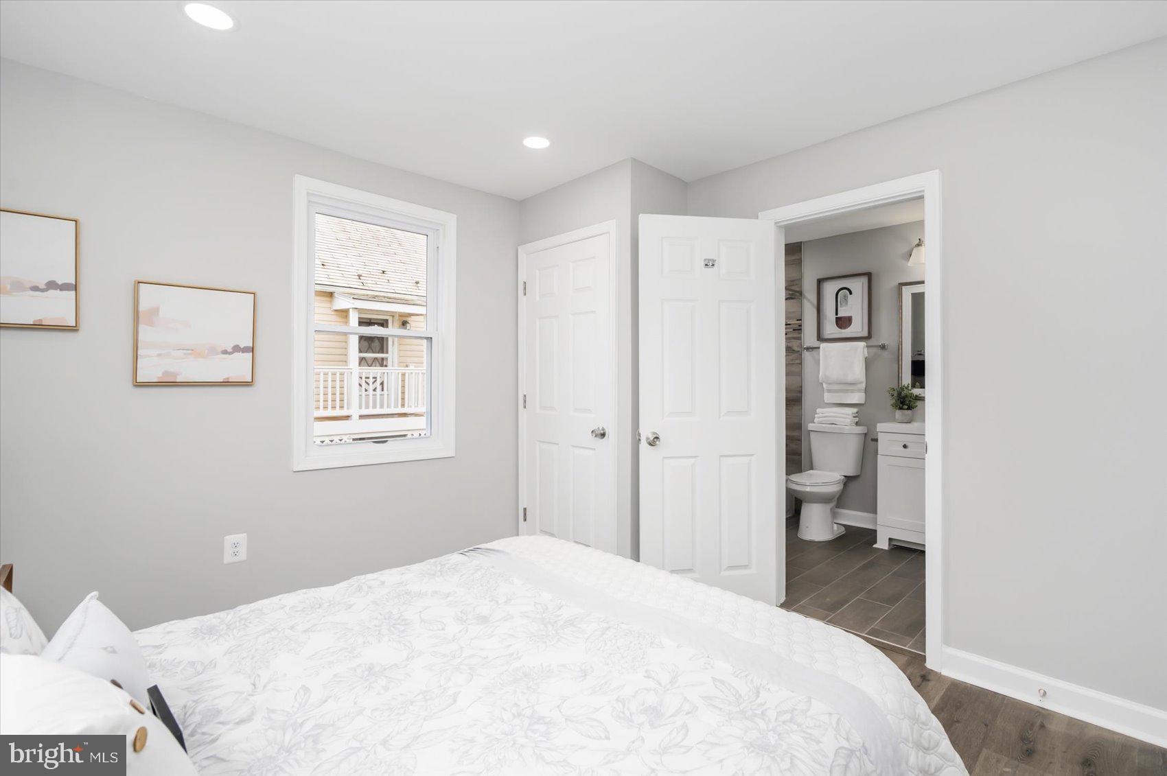 CEDAR CREST - Residential