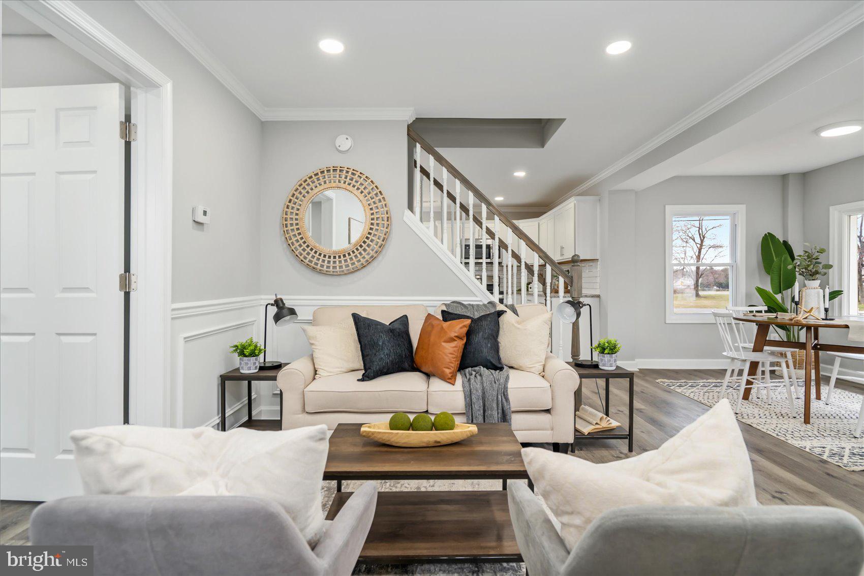 CEDAR CREST - Residential