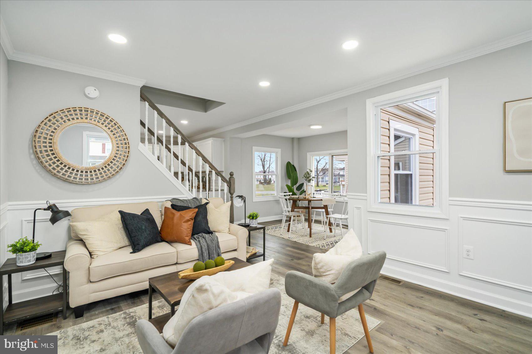 CEDAR CREST - Residential