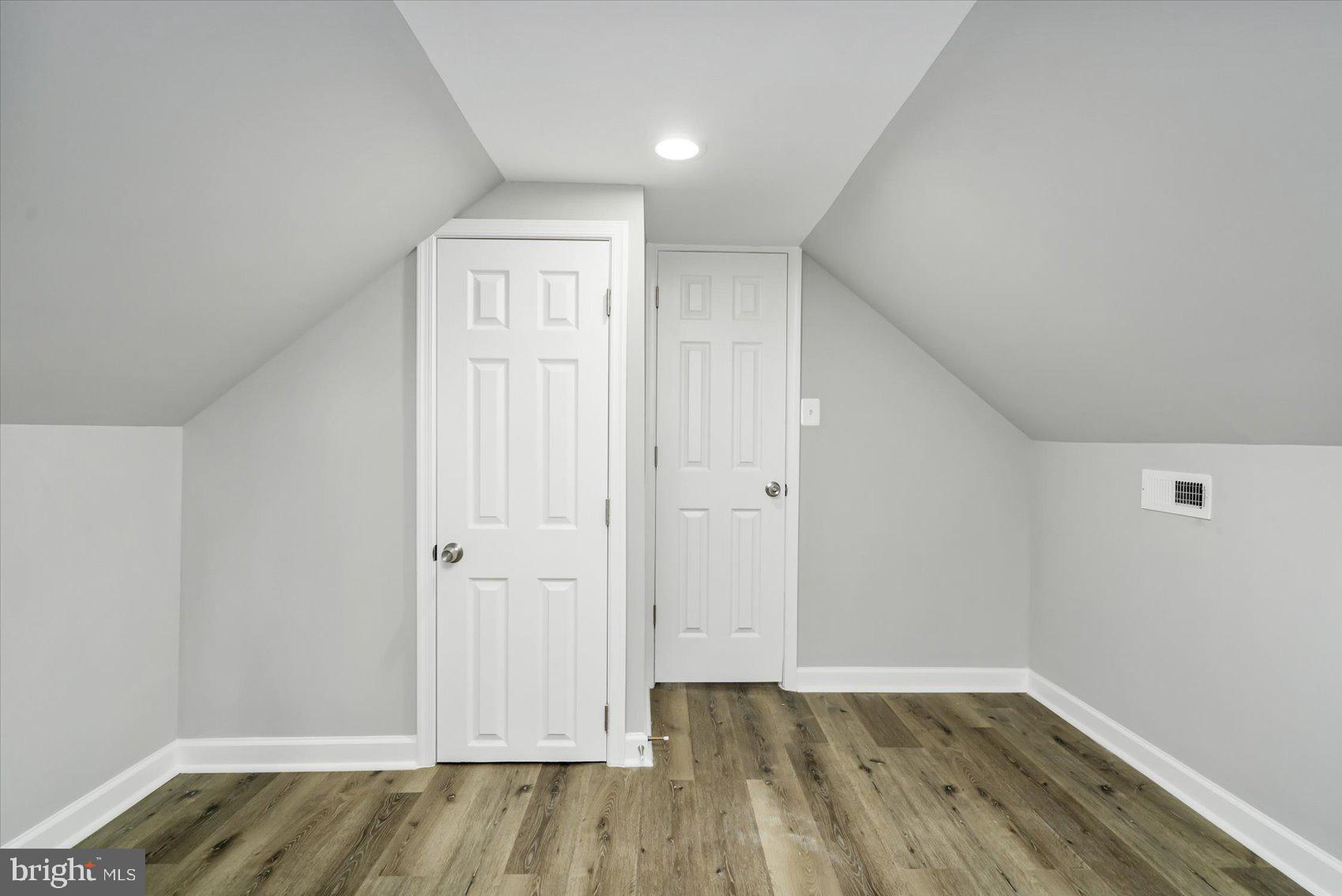 CEDAR CREST - Residential