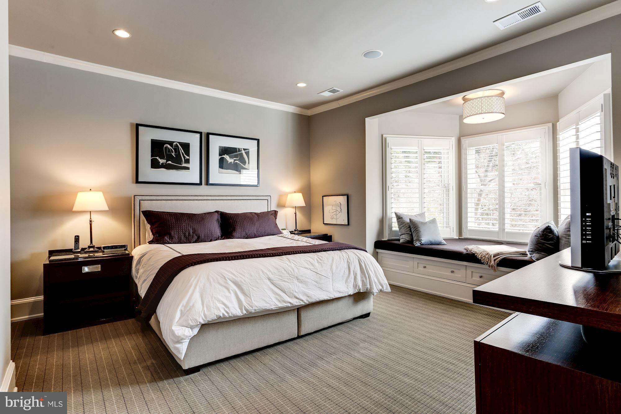 GEORGETOWN - Residential