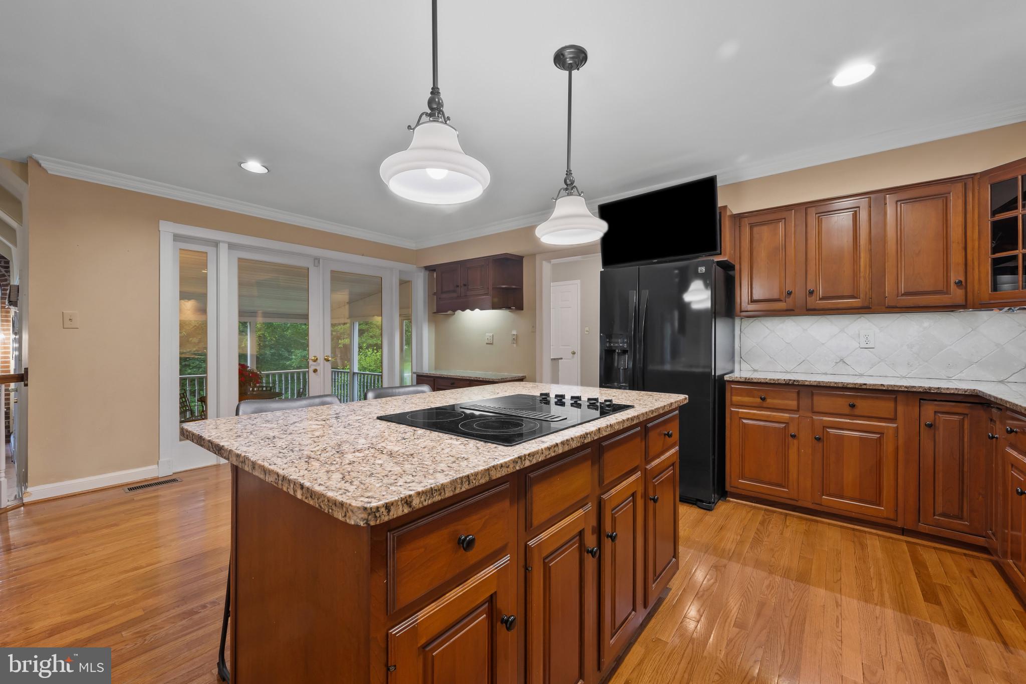 KALMIA FARMS - Residential