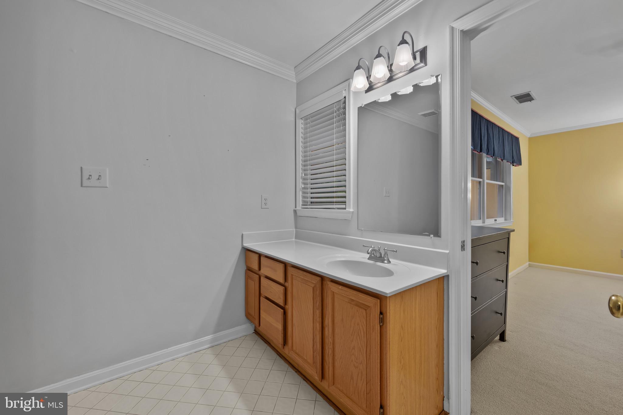 KALMIA FARMS - Residential