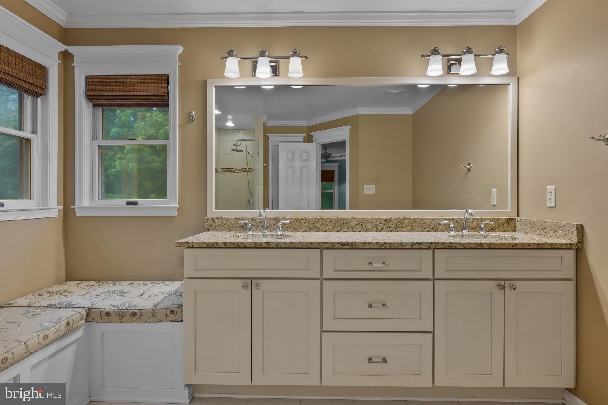 KALMIA FARMS - Residential