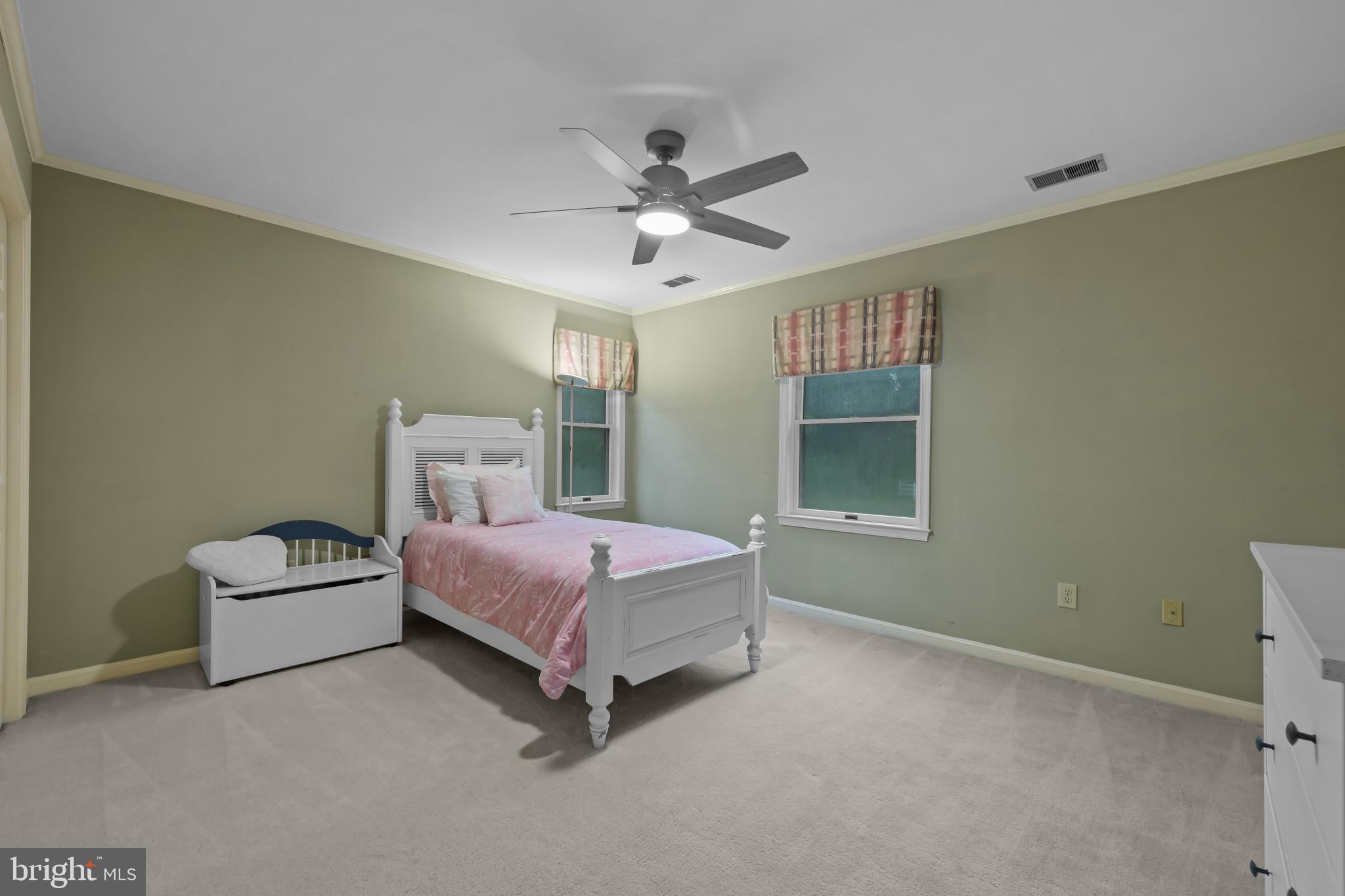 KALMIA FARMS - Residential