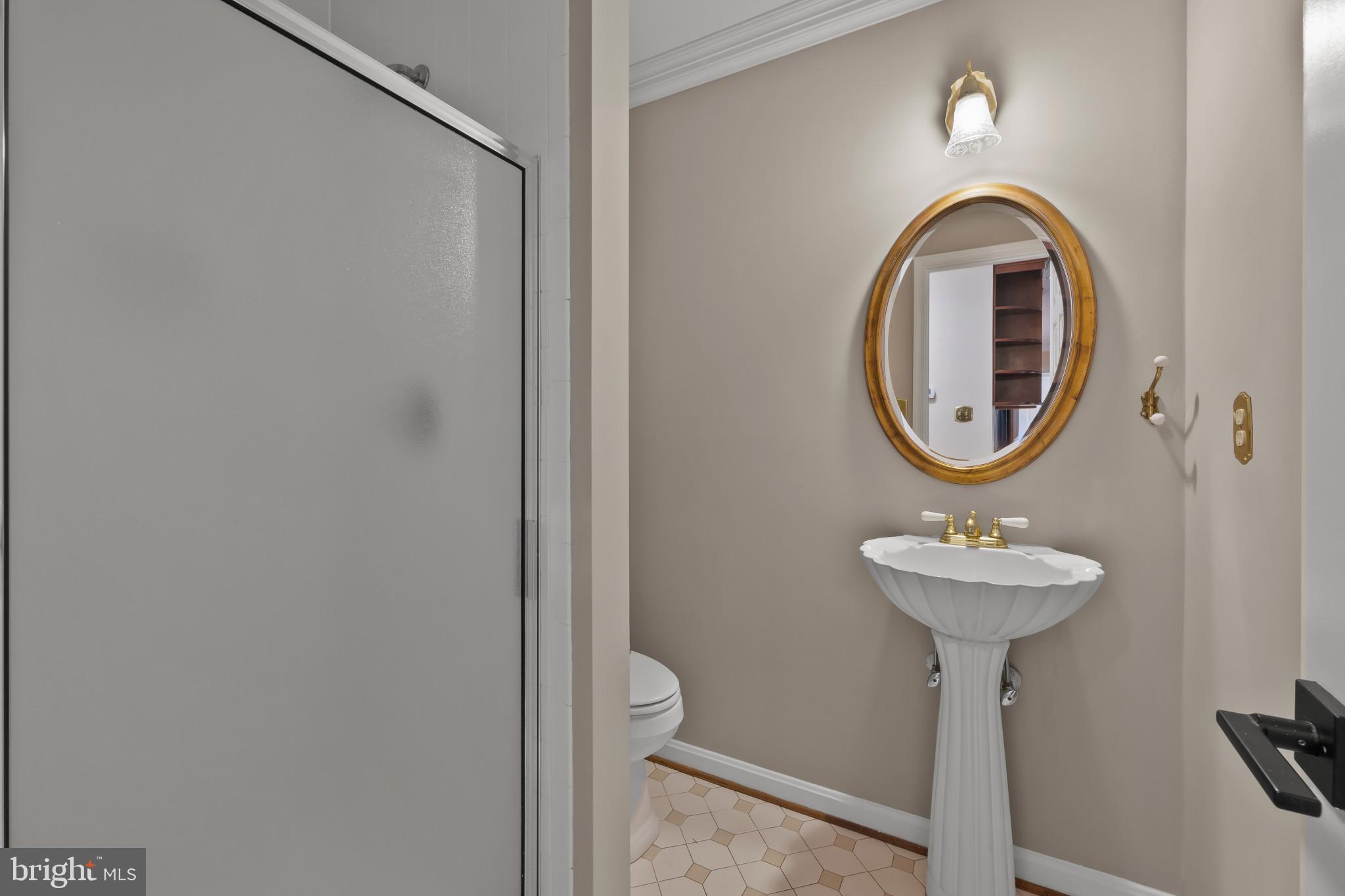 KALMIA FARMS - Residential