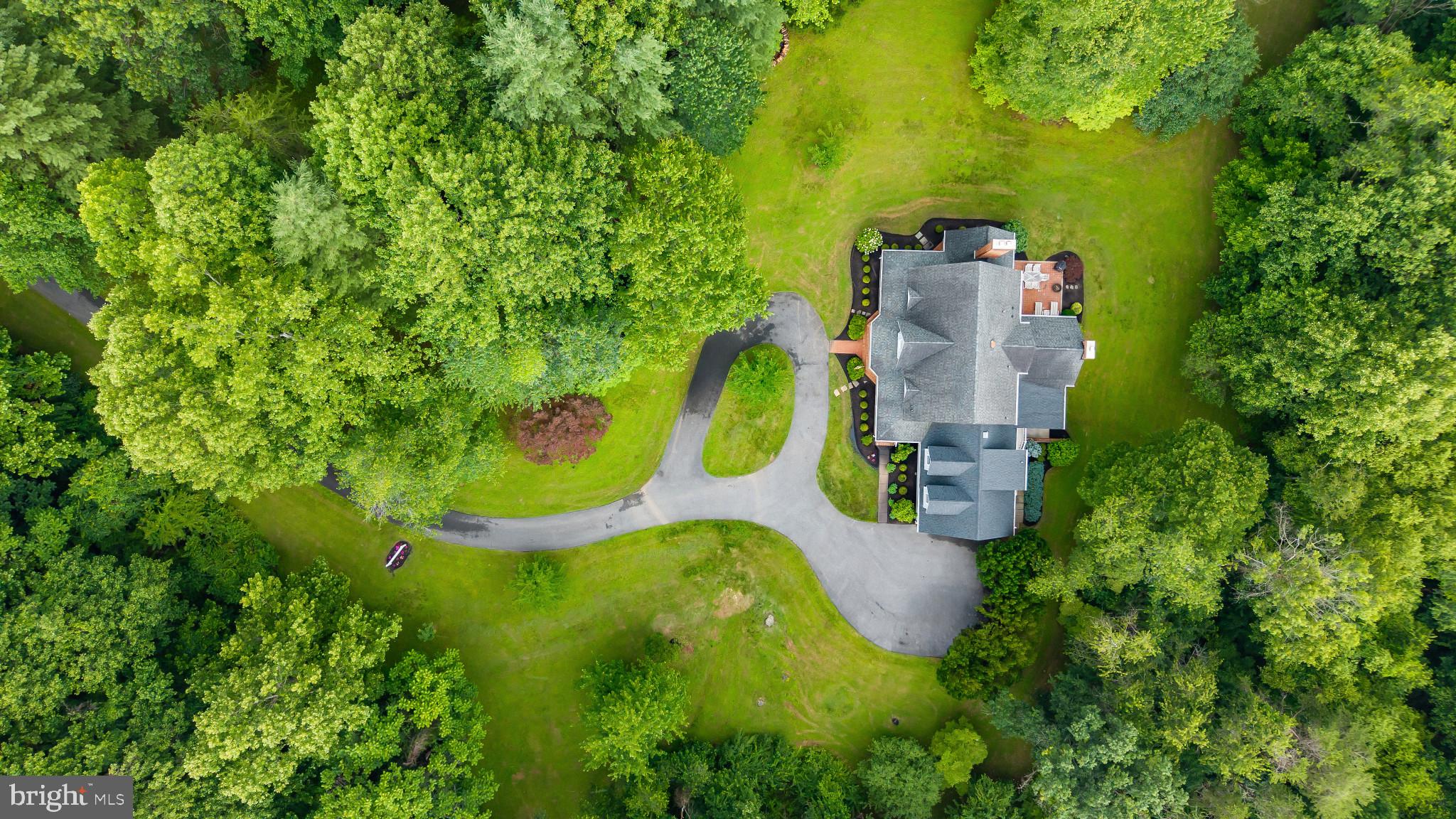 KALMIA FARMS - Residential