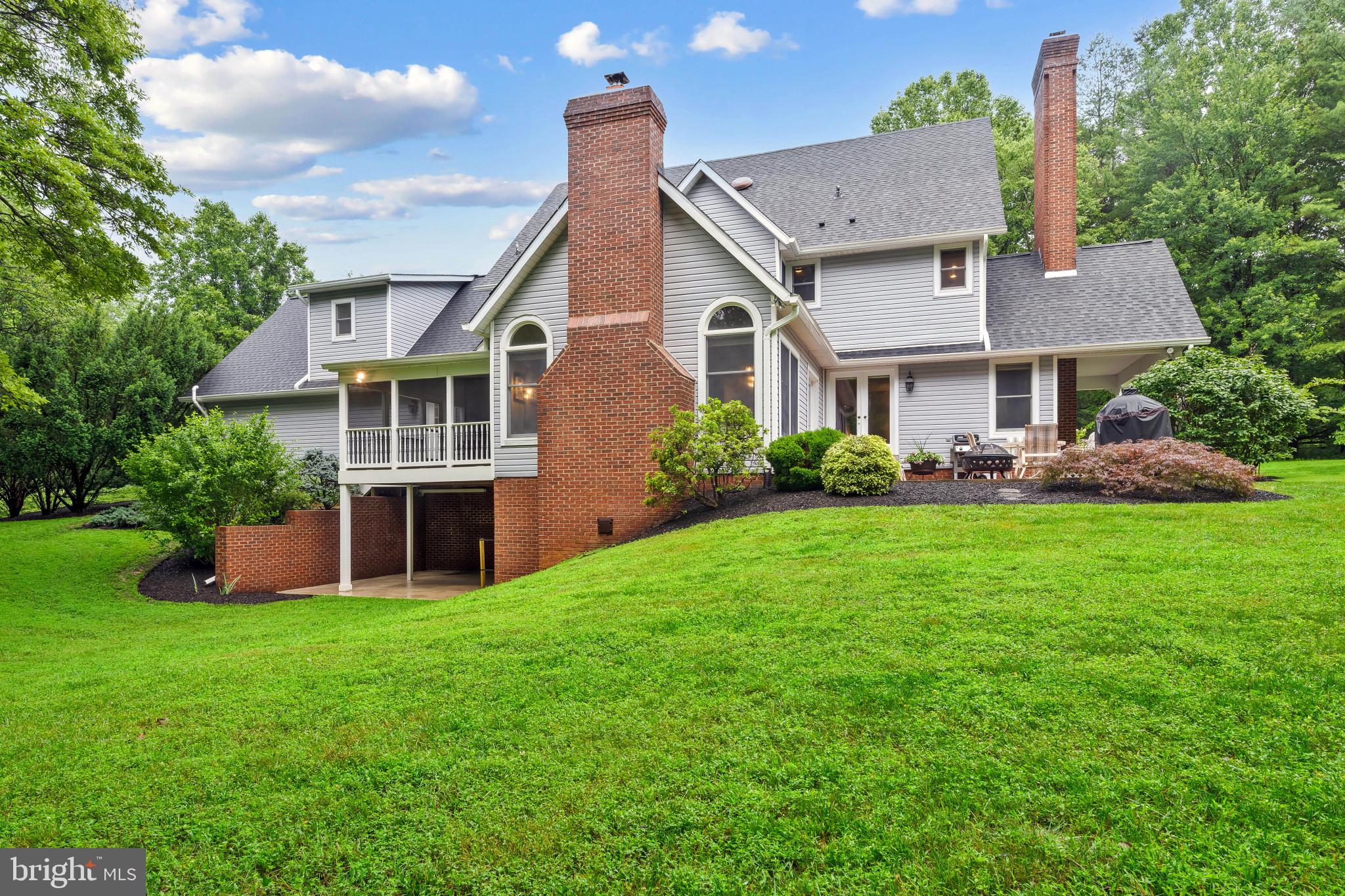 KALMIA FARMS - Residential