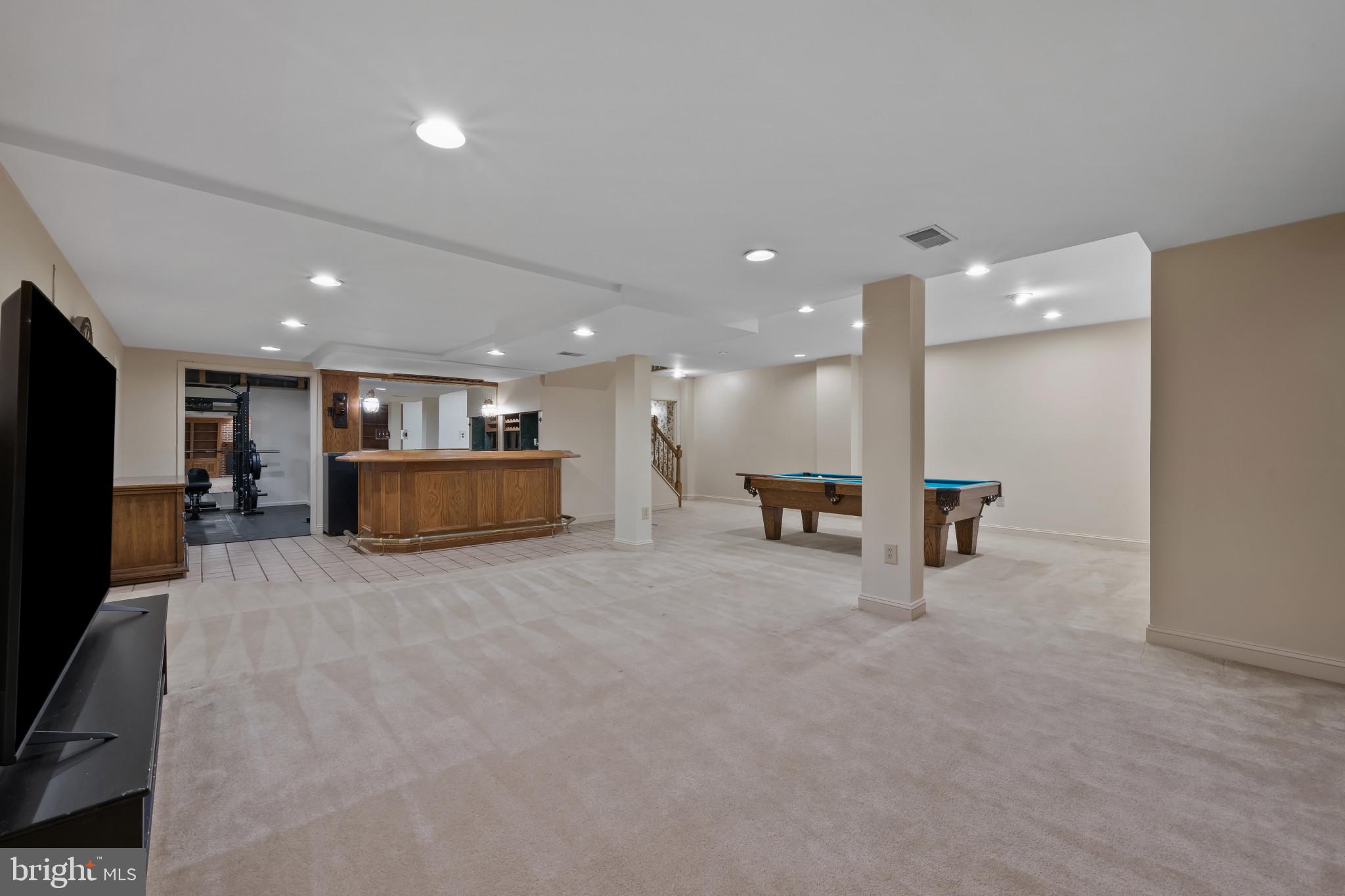 KALMIA FARMS - Residential