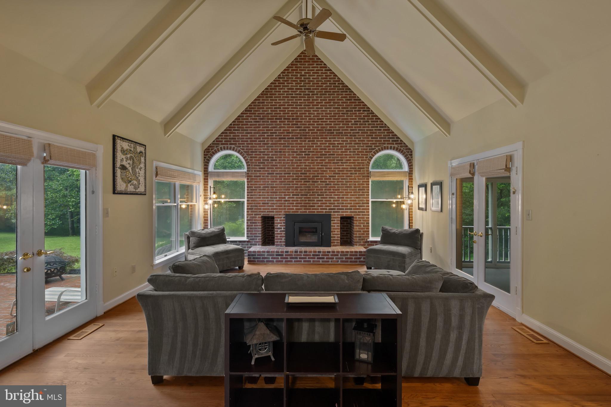 KALMIA FARMS - Residential