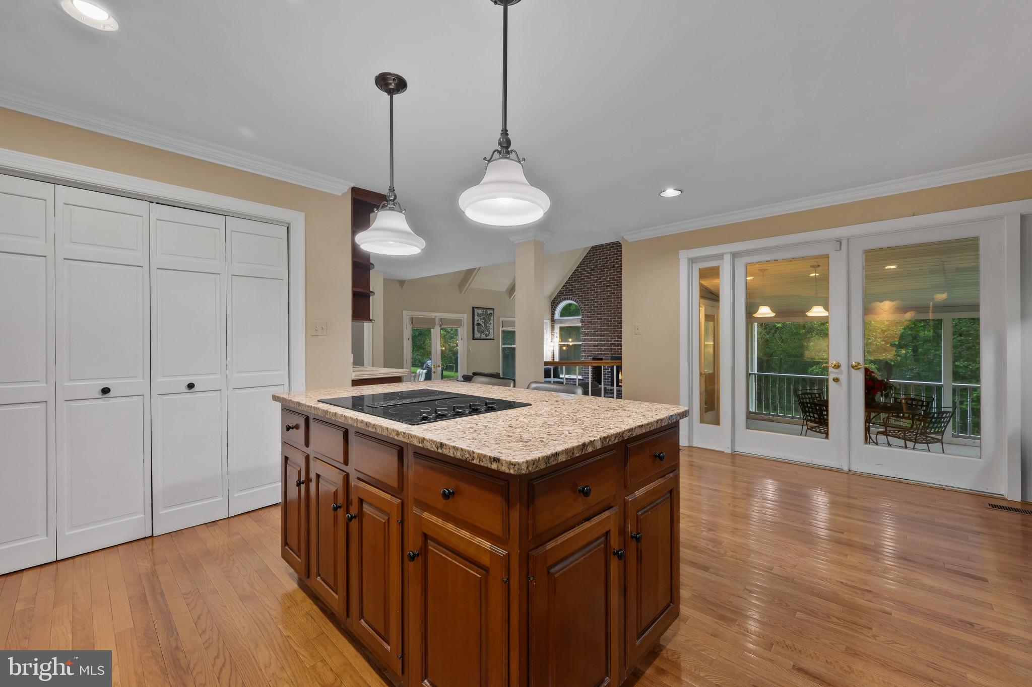 KALMIA FARMS - Residential