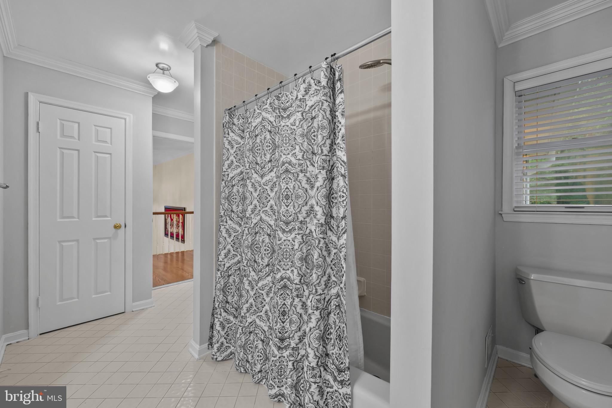 KALMIA FARMS - Residential