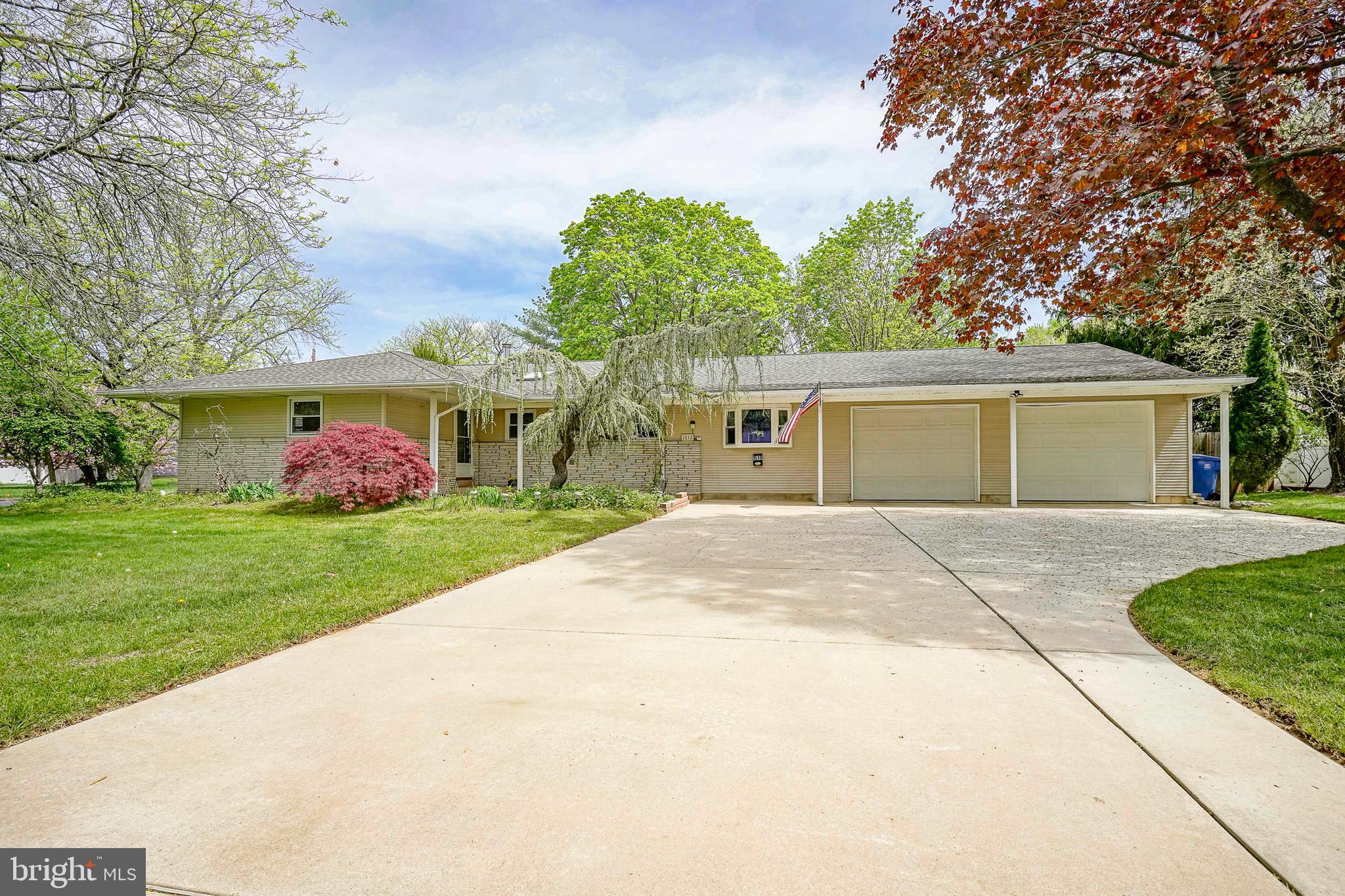 1518 DOGWOOD DRIVE