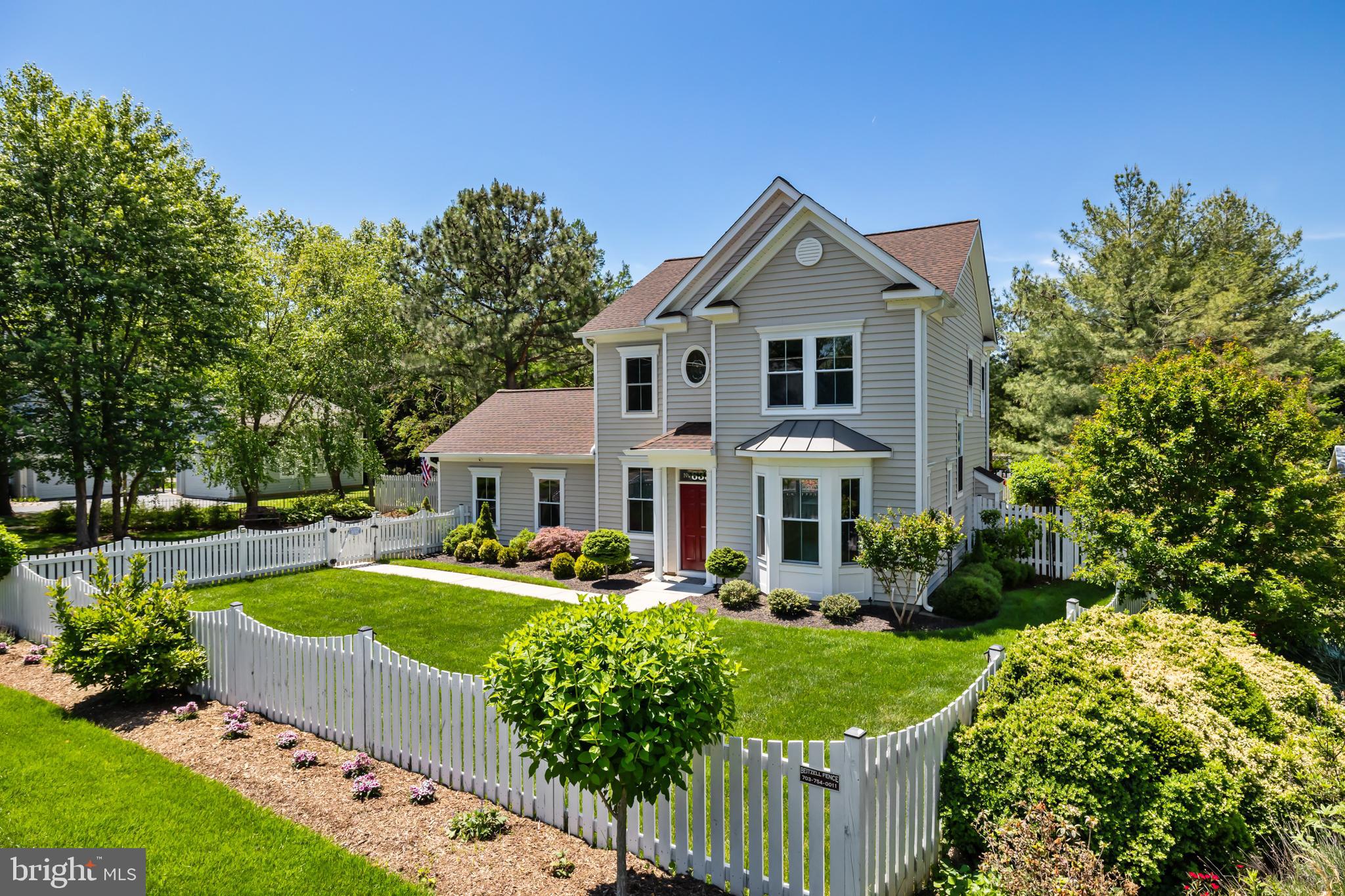 LIONSGATE - Residential