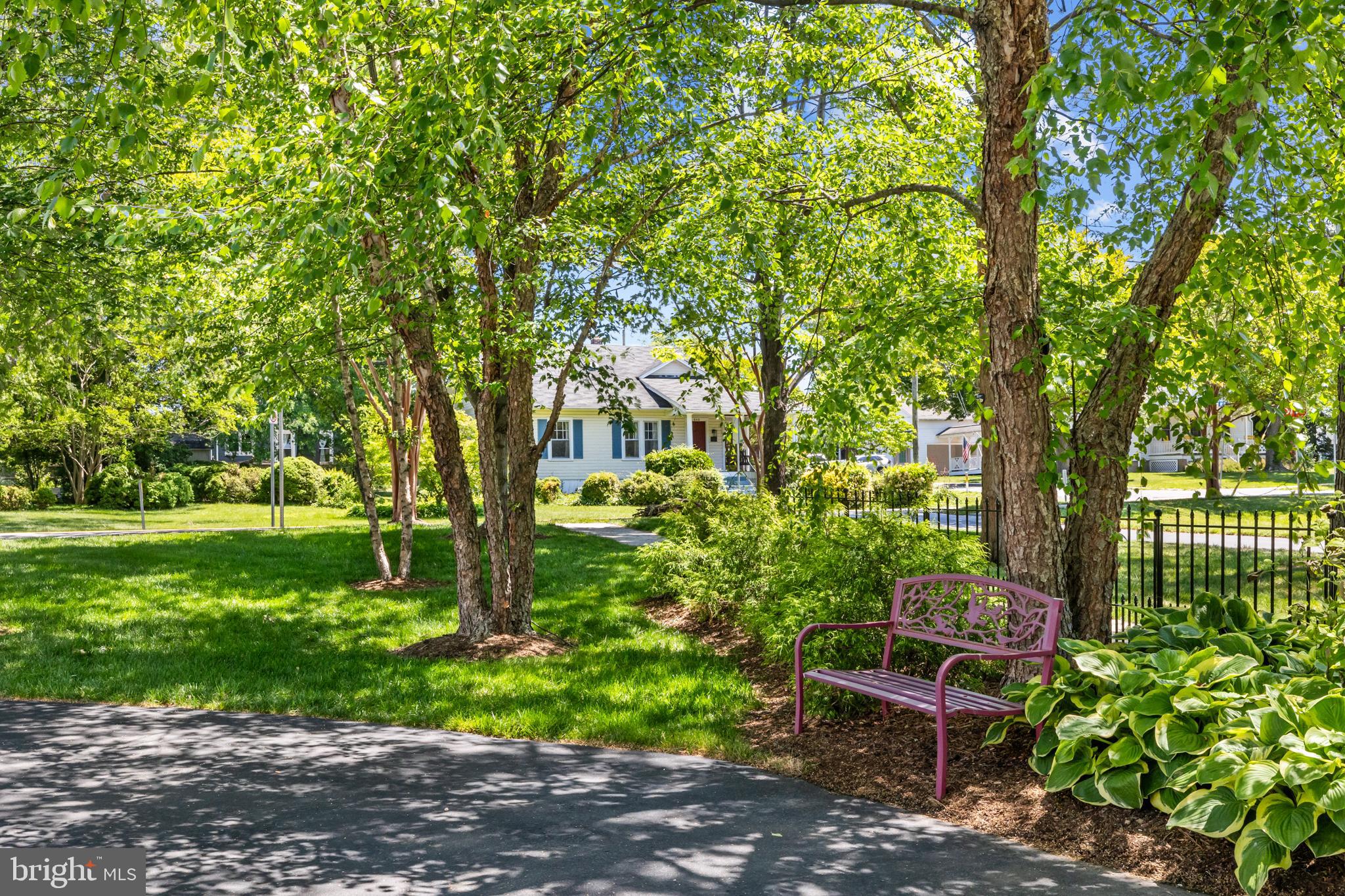 LIONSGATE - Residential