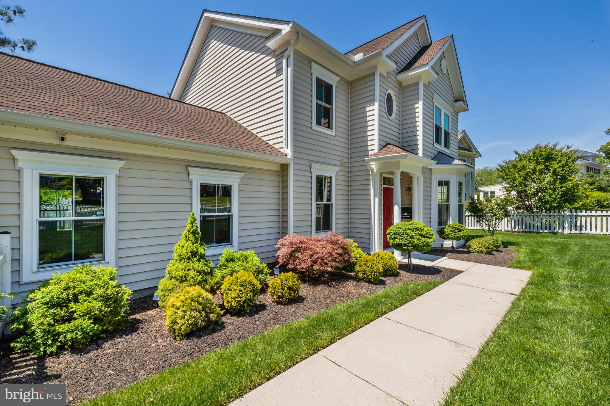 LIONSGATE - Residential