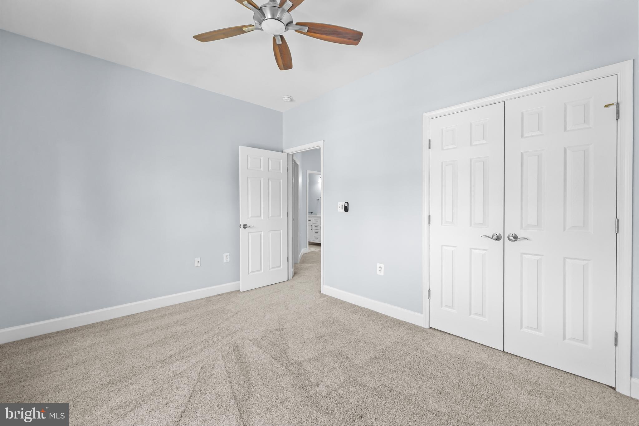 LIONSGATE - Residential