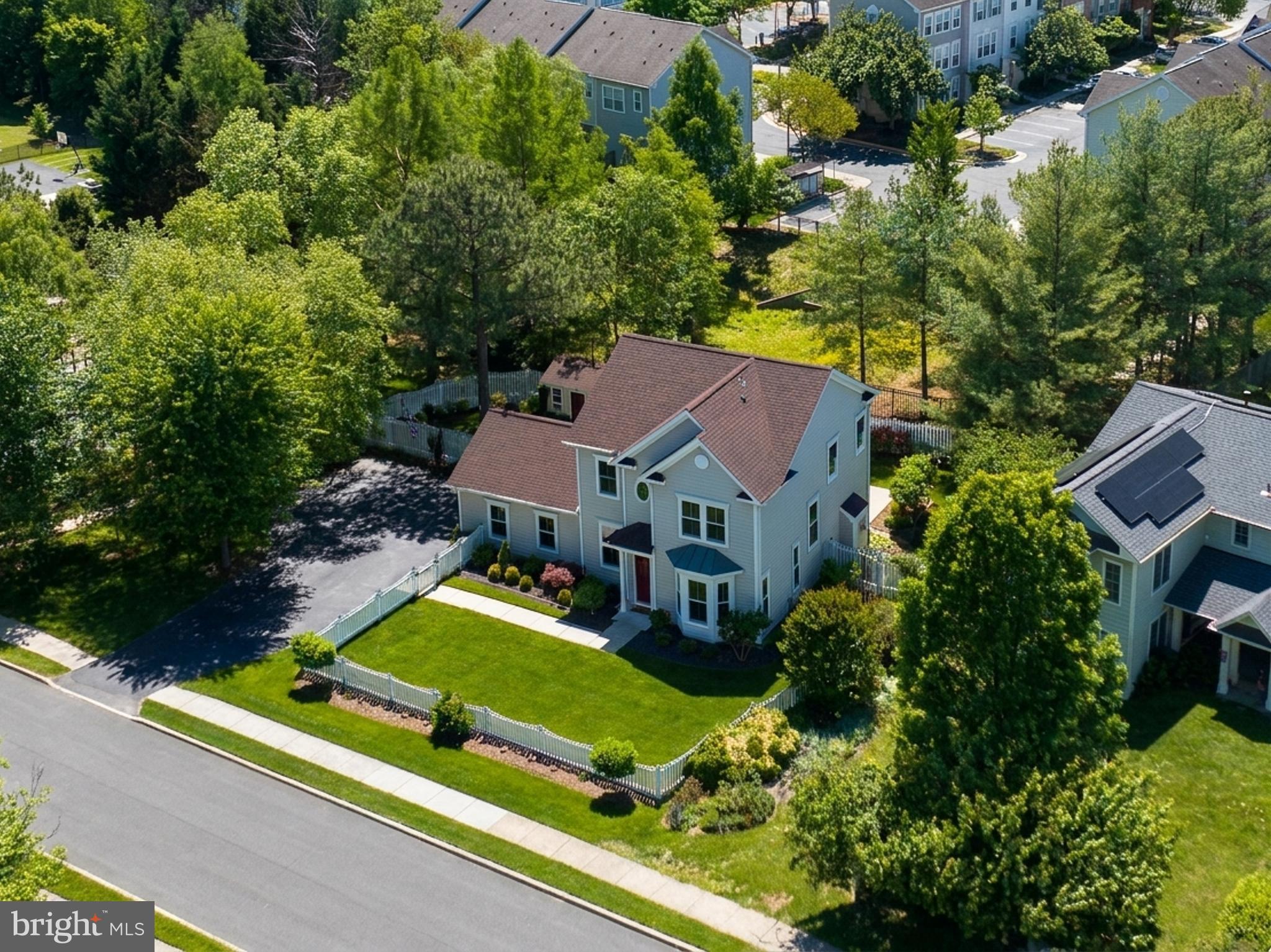 LIONSGATE - Residential