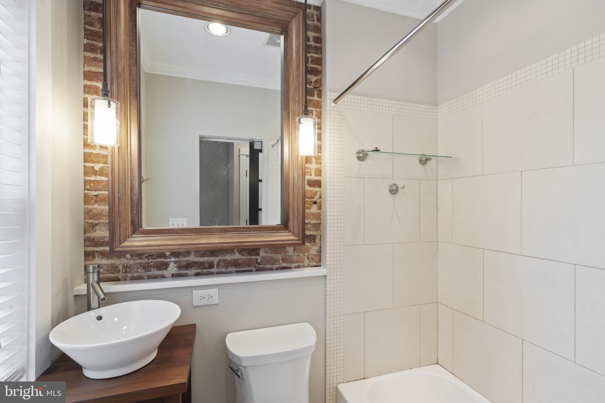 CANTON - Residential Lease