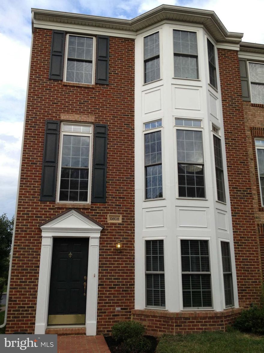 Fantastic End Unit 3br / 2 Car garage Townhome for rent at sought after Faircrest Community. Sun filled open floor plan. Features Hardwood floors in main level, 3 level Bay Windows, Spacious Master BR and Crown moulding in Living room, Jetted tub in Master Bath, 2 full bath and 2 powder rooms. yards away from Colin Powell Elementary School, adjacent to major shopping centers.