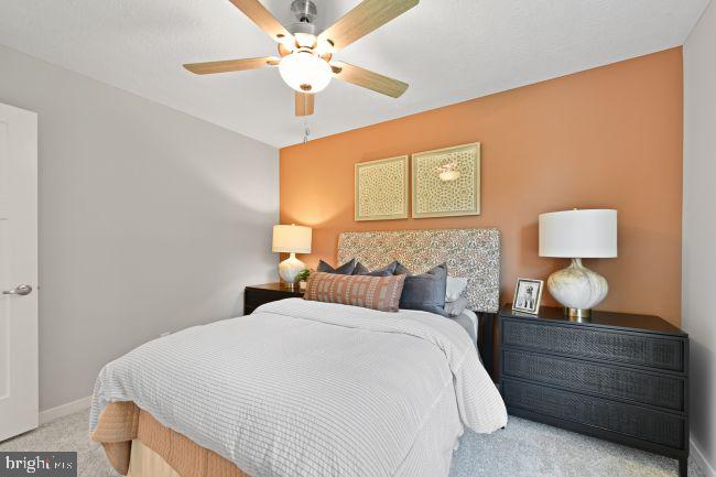 HUNTWELL WEST - Residential