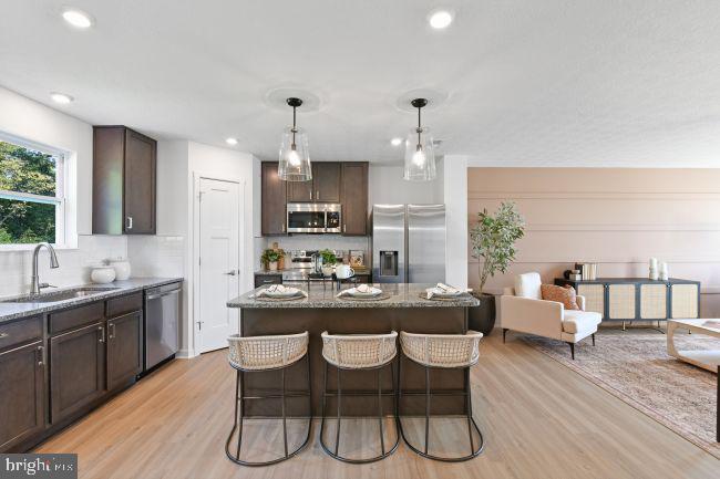 HUNTWELL WEST - Residential