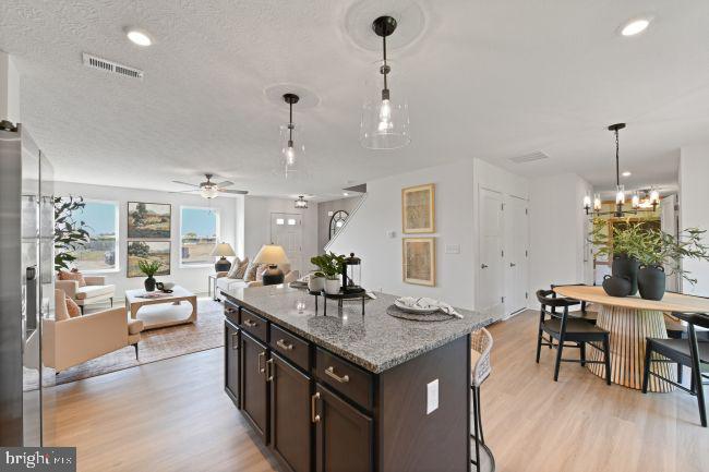 HUNTWELL WEST - Residential