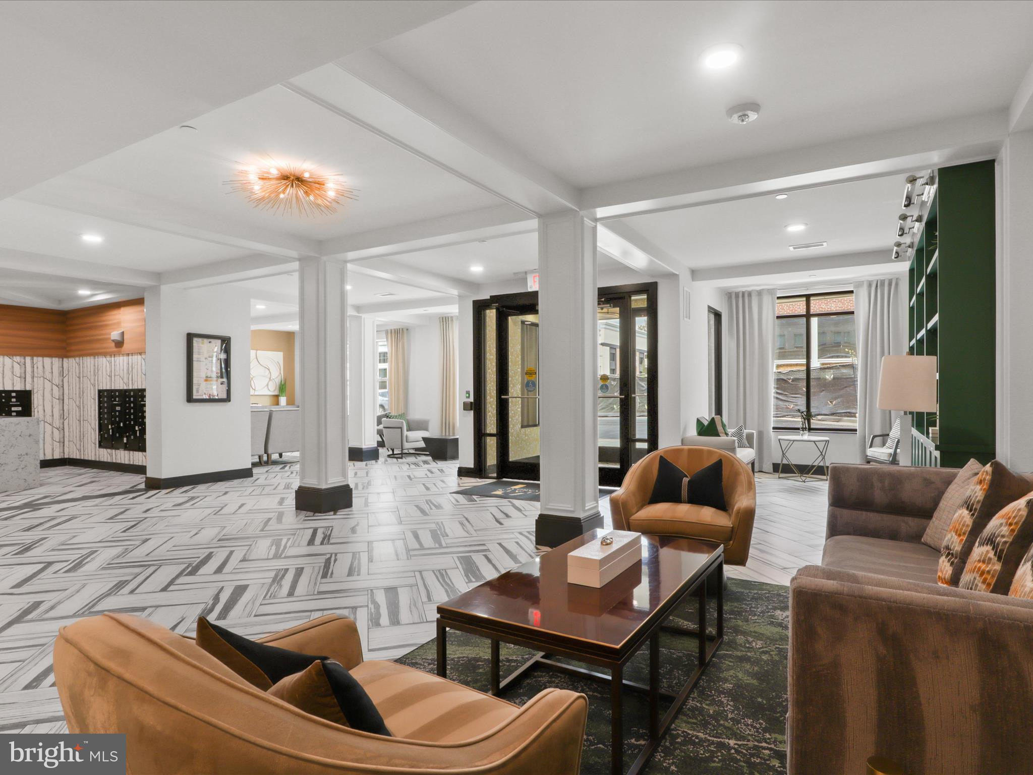 BOULEVARD VI TOWNS - Residential Lease