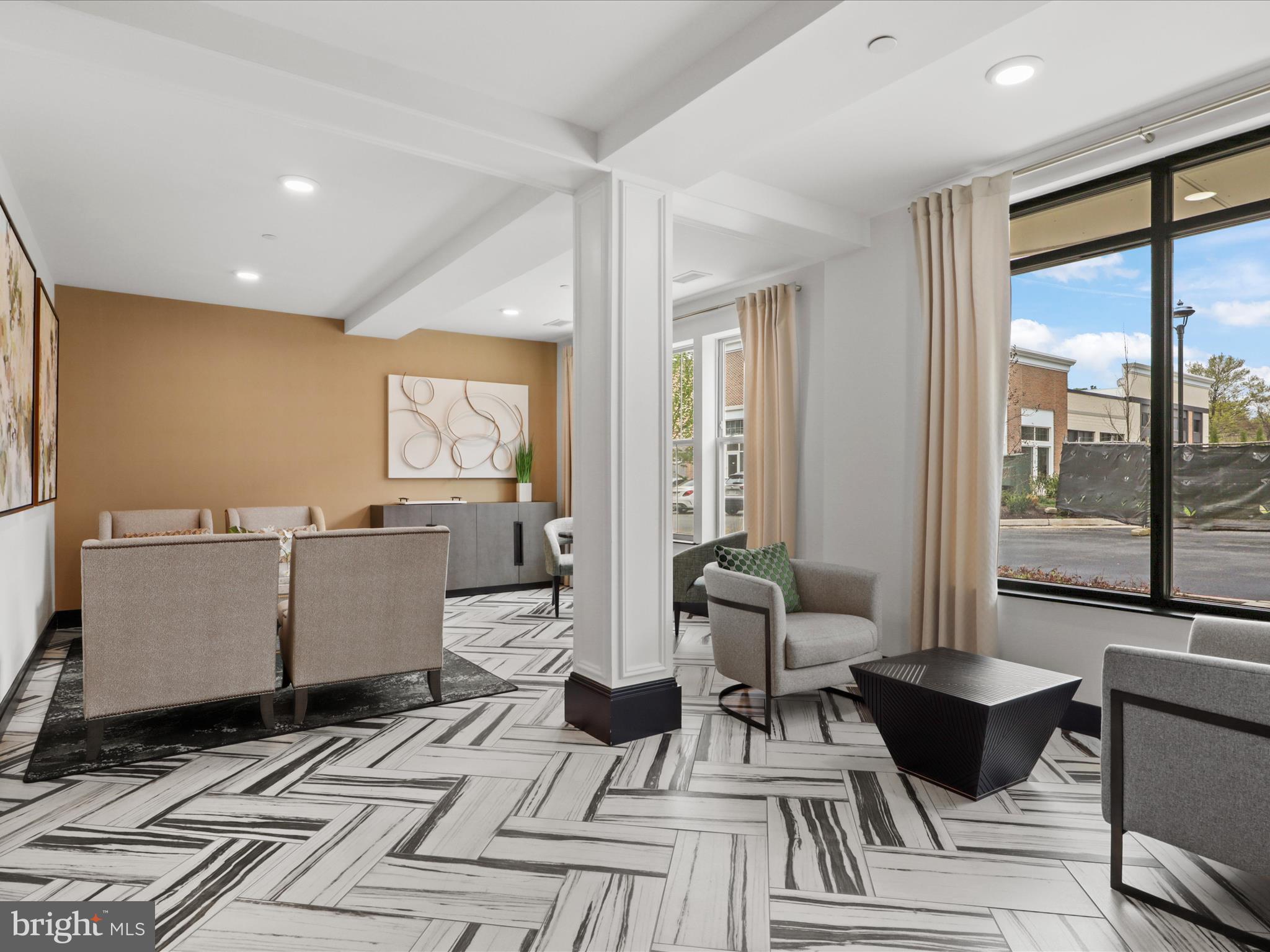 BOULEVARD VI TOWNS - Residential Lease