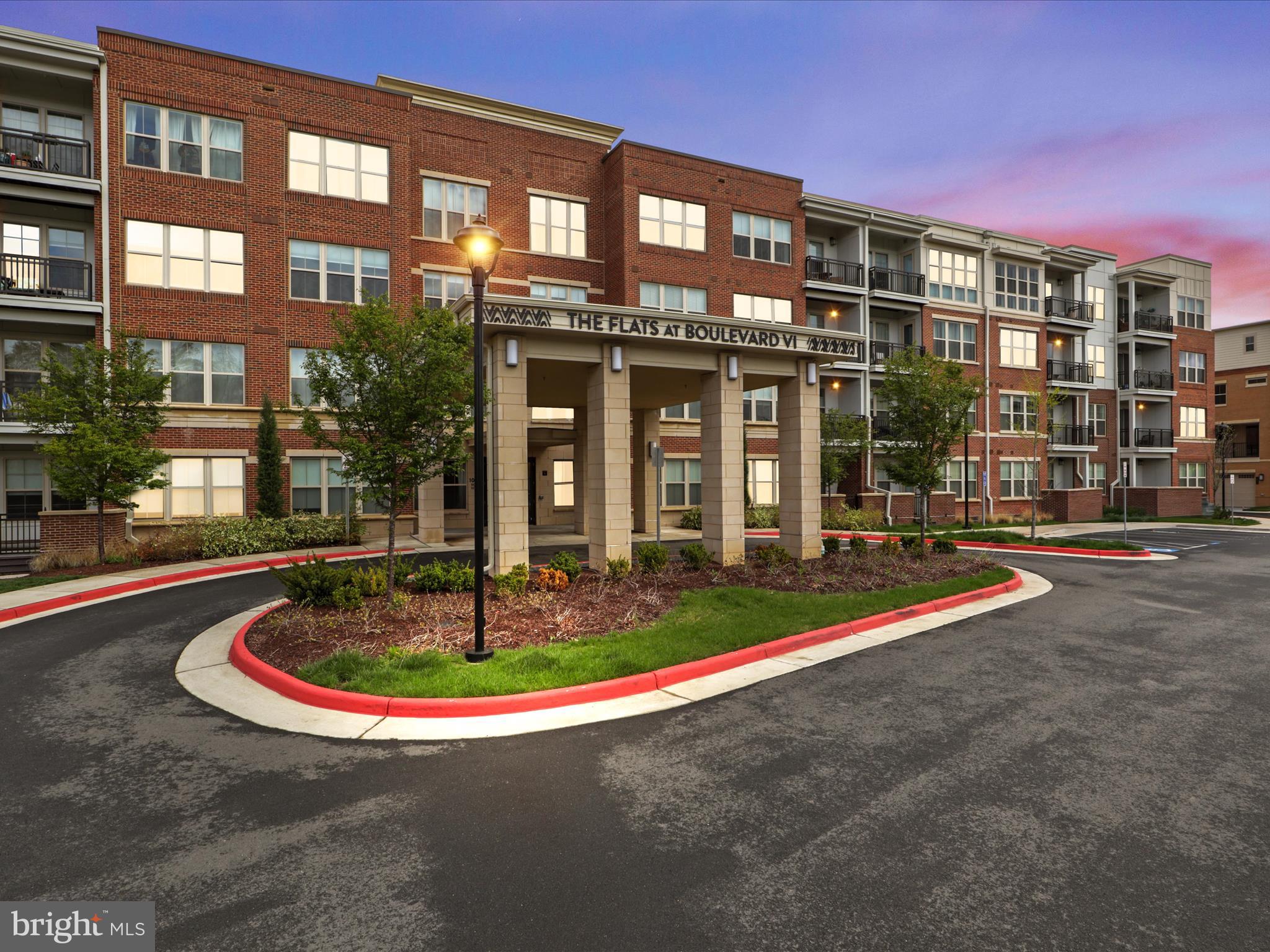 BOULEVARD VI TOWNS - Residential Lease