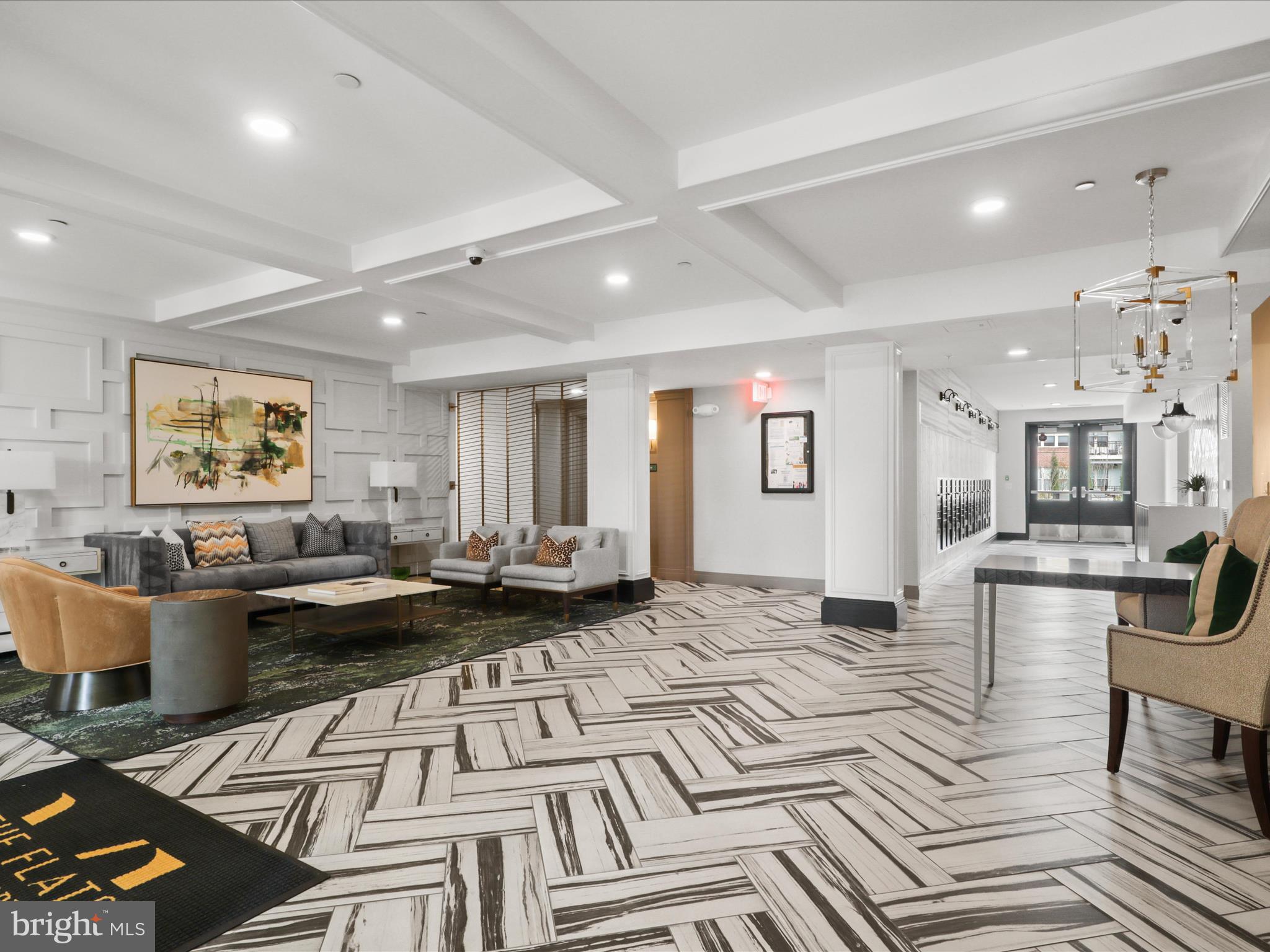 BOULEVARD VI TOWNS - Residential Lease