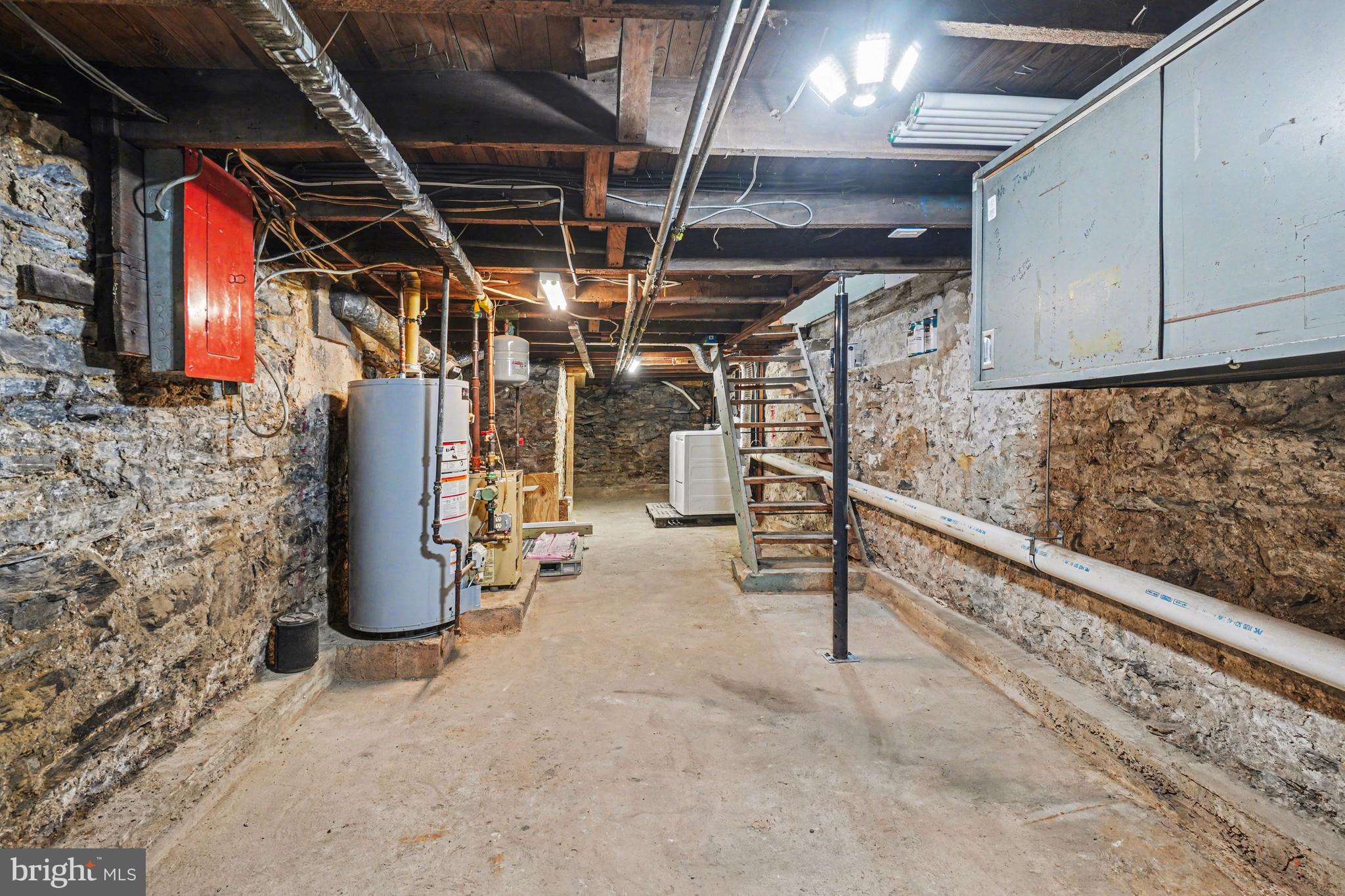 2ND WARD LEBANON CITY - Residential