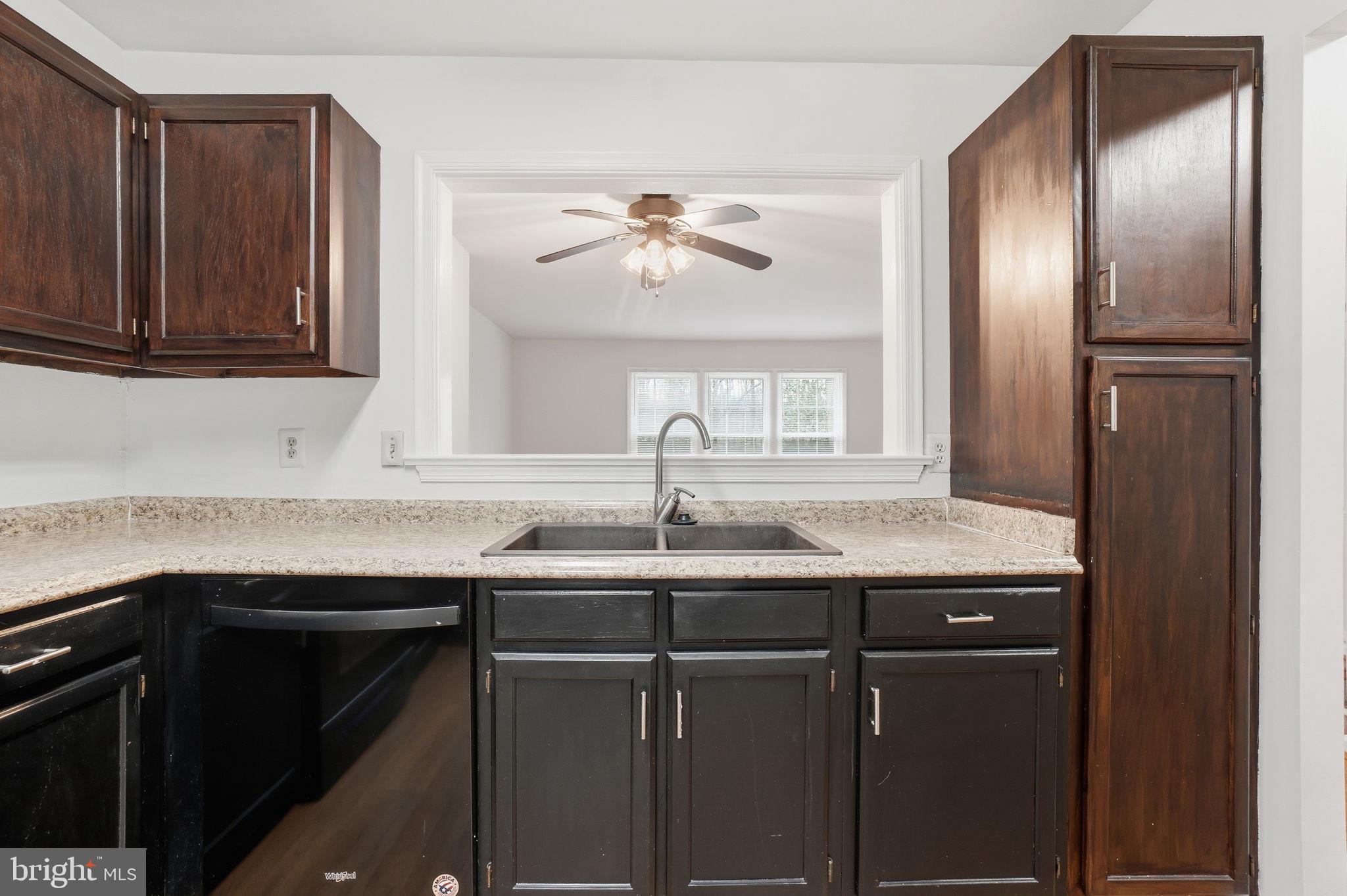 WOODSTREAM - Residential Lease