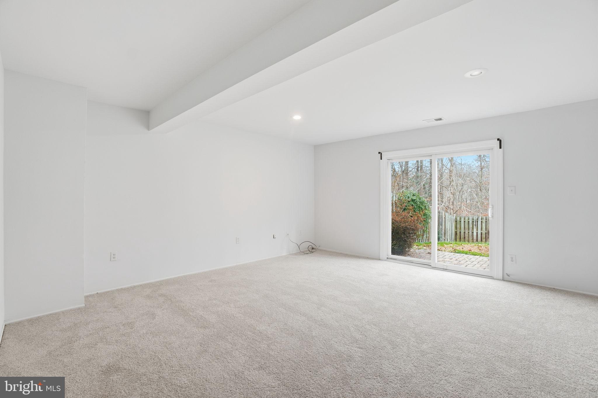 WOODSTREAM - Residential Lease