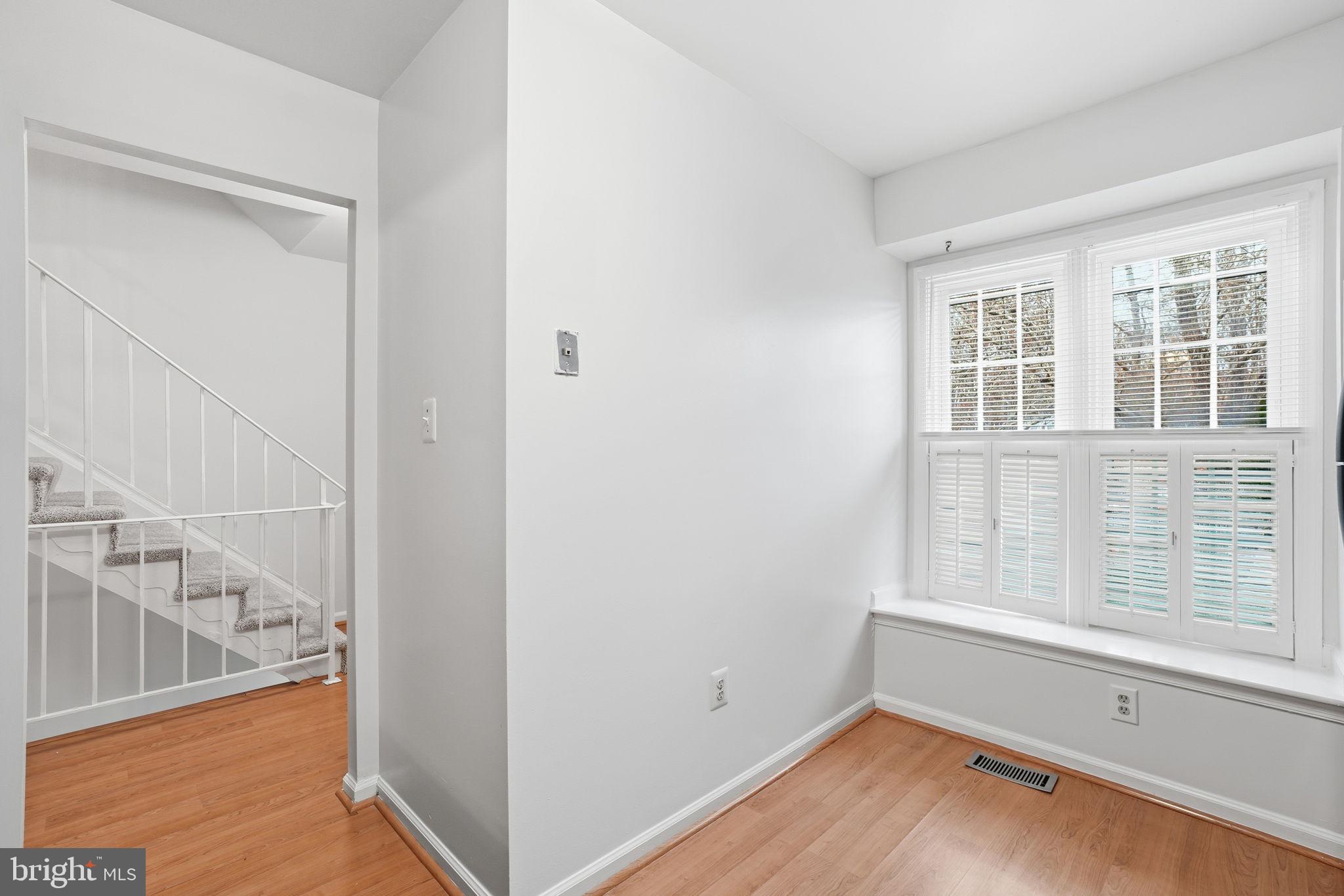 WOODSTREAM - Residential Lease